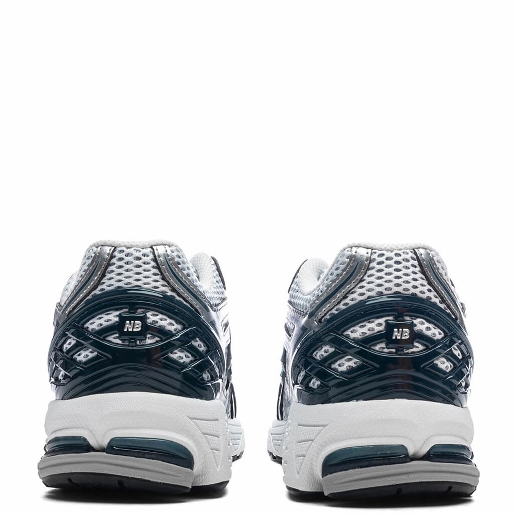 1906 (PS) - Silver Metallic/Deep Ocean