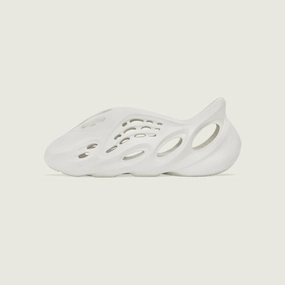 Adidas Originals | YZY FOAM RUNNER  { SAND