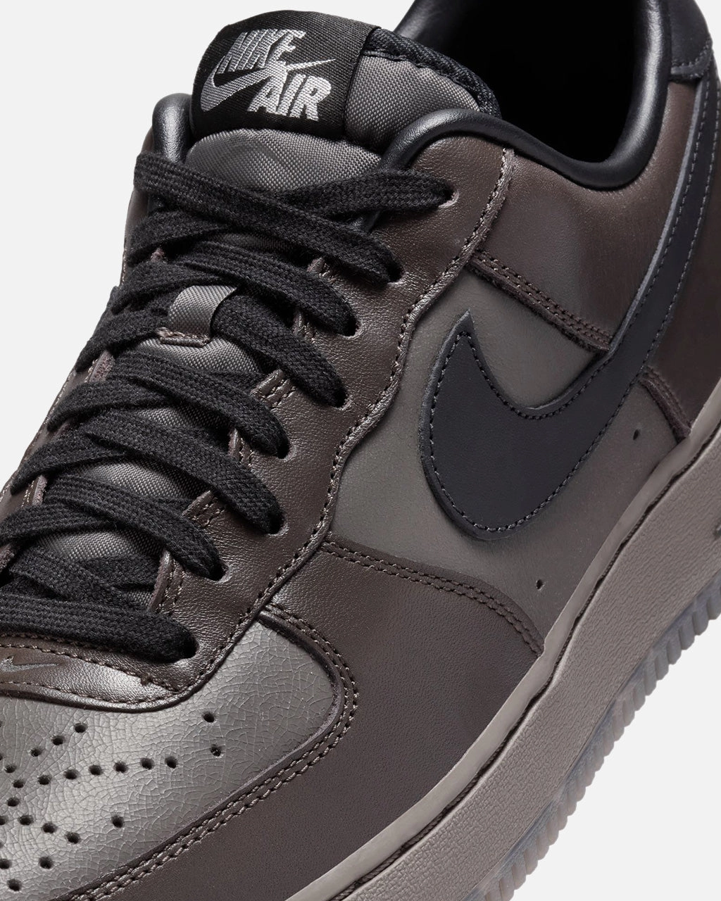 Air Force 1 Low 'Black Tea/Petra Brown'