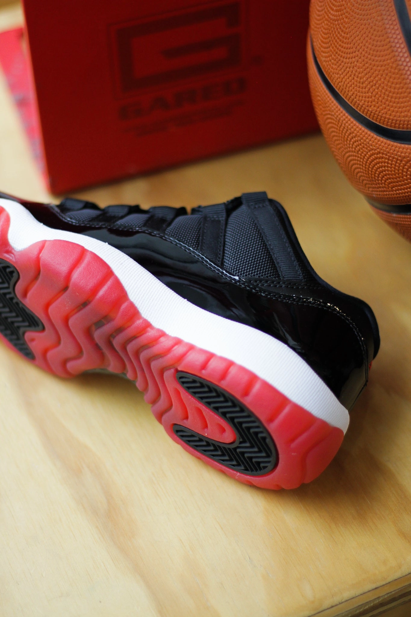 AIR JORDAN 11 RETRO LOW (GS) BLACK/VARSITY RED-WHITE