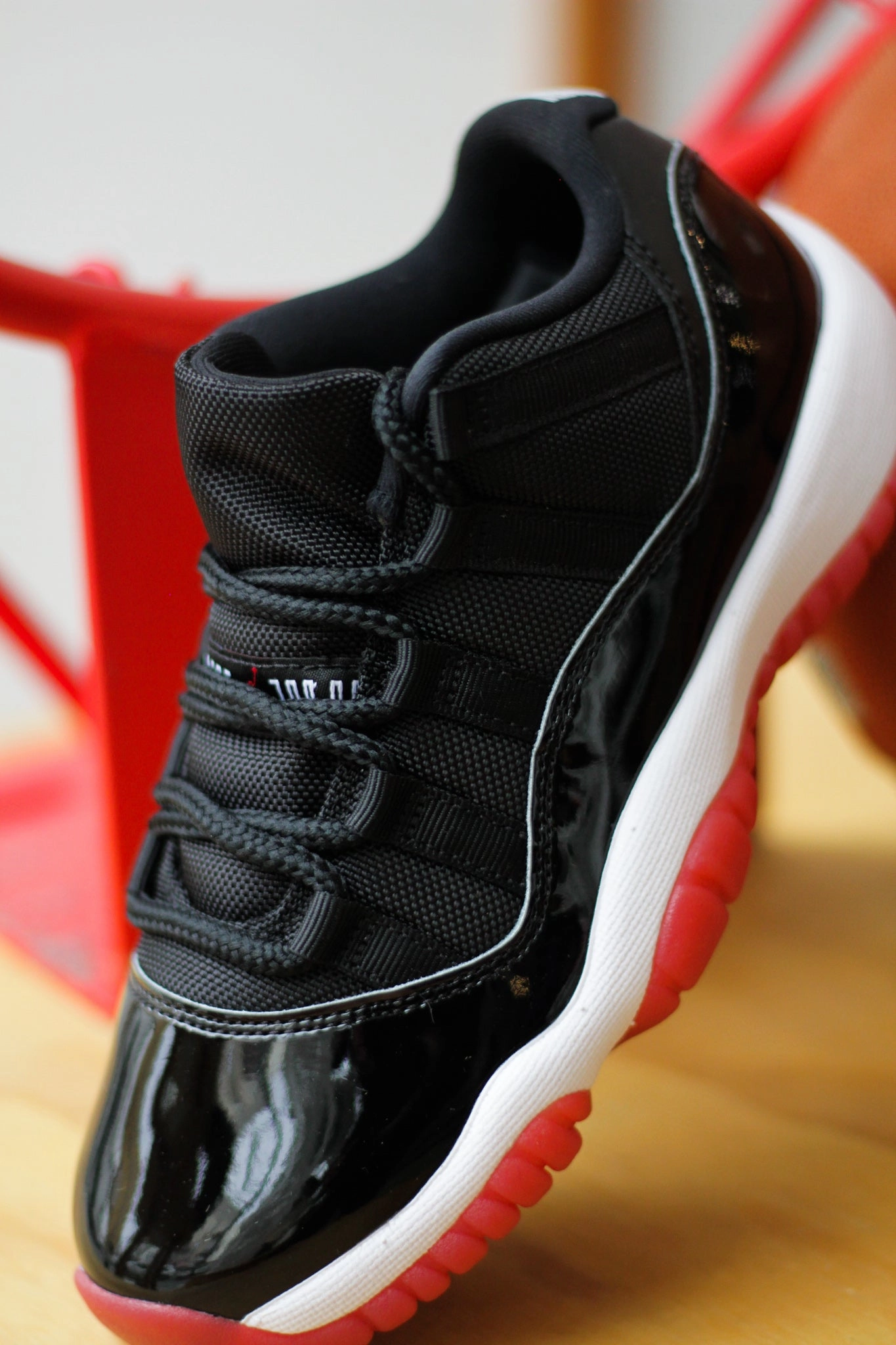AIR JORDAN 11 RETRO LOW (GS) BLACK/VARSITY RED-WHITE