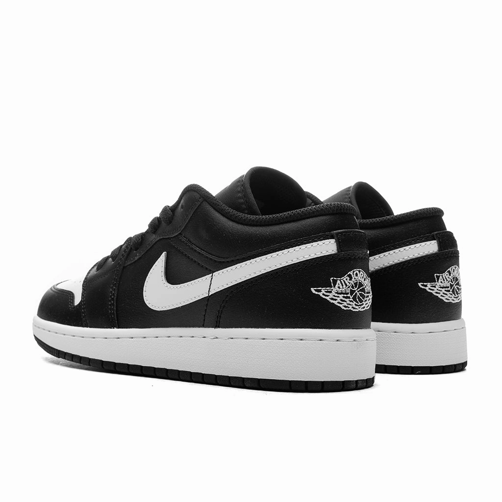Air Jordan 1 Low (GS) - Black/Summit White