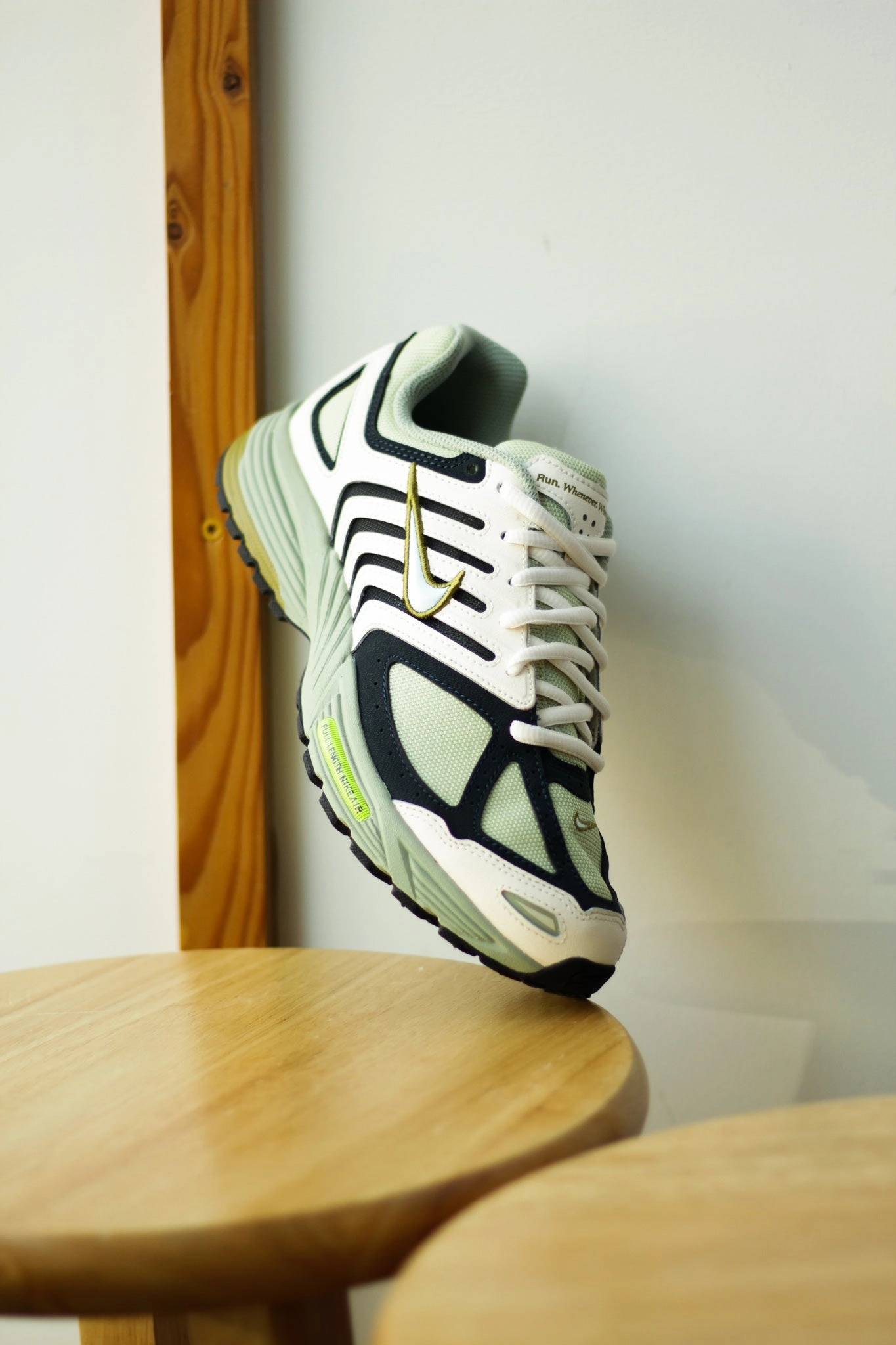 AIR PEGASUS 2005 OLIVE AURA