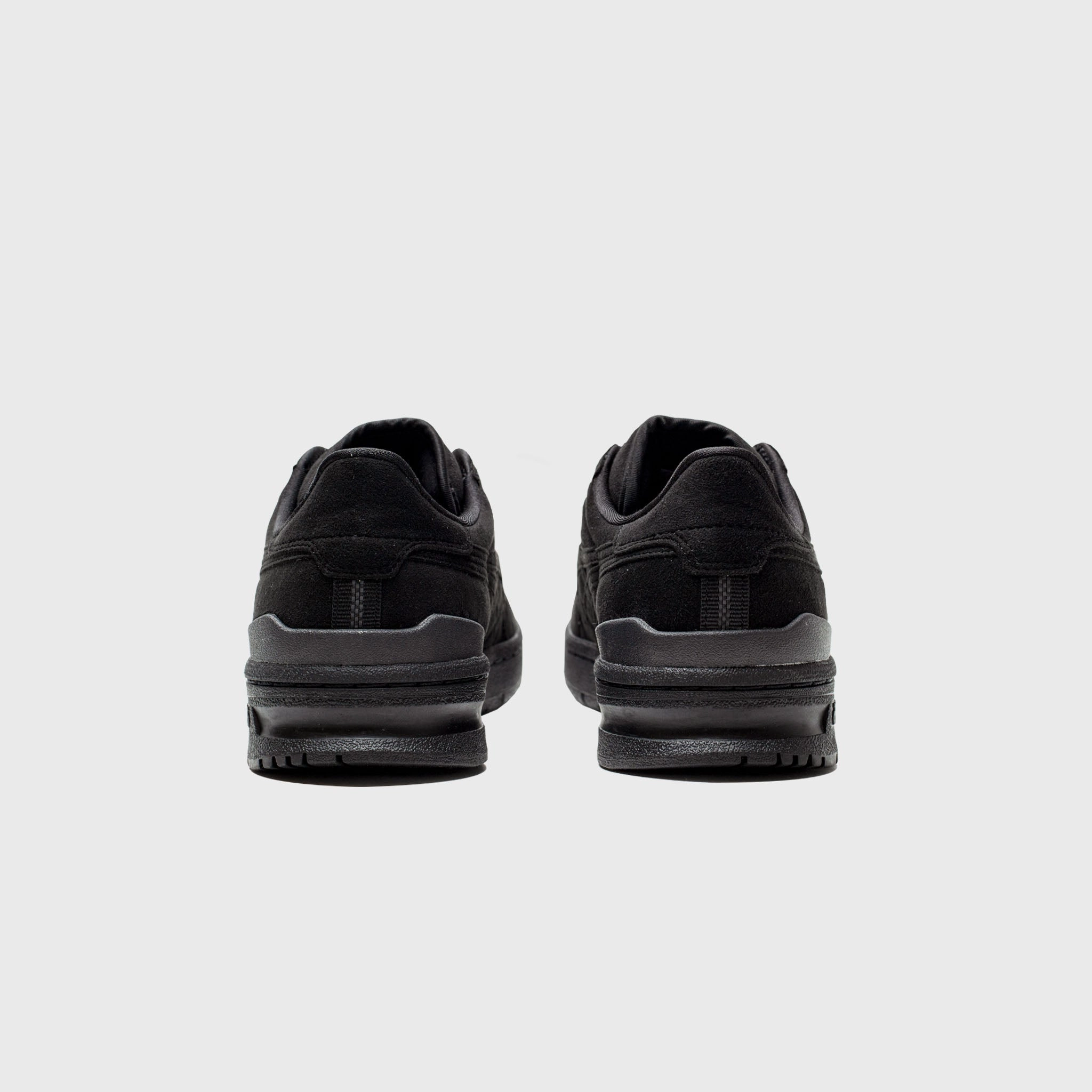 ASICS VIC NBD BLACK
