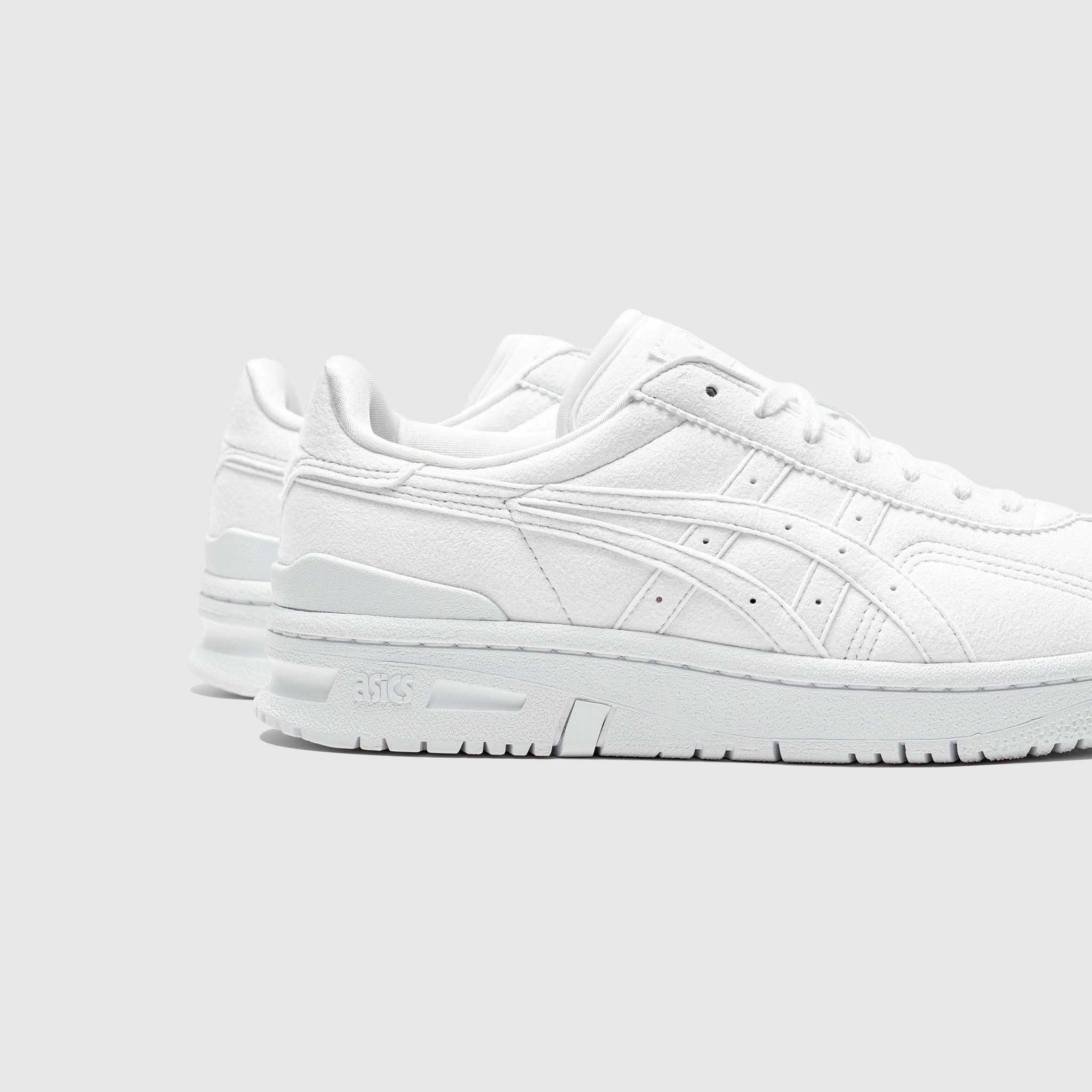ASICS VIC NBD WHITE