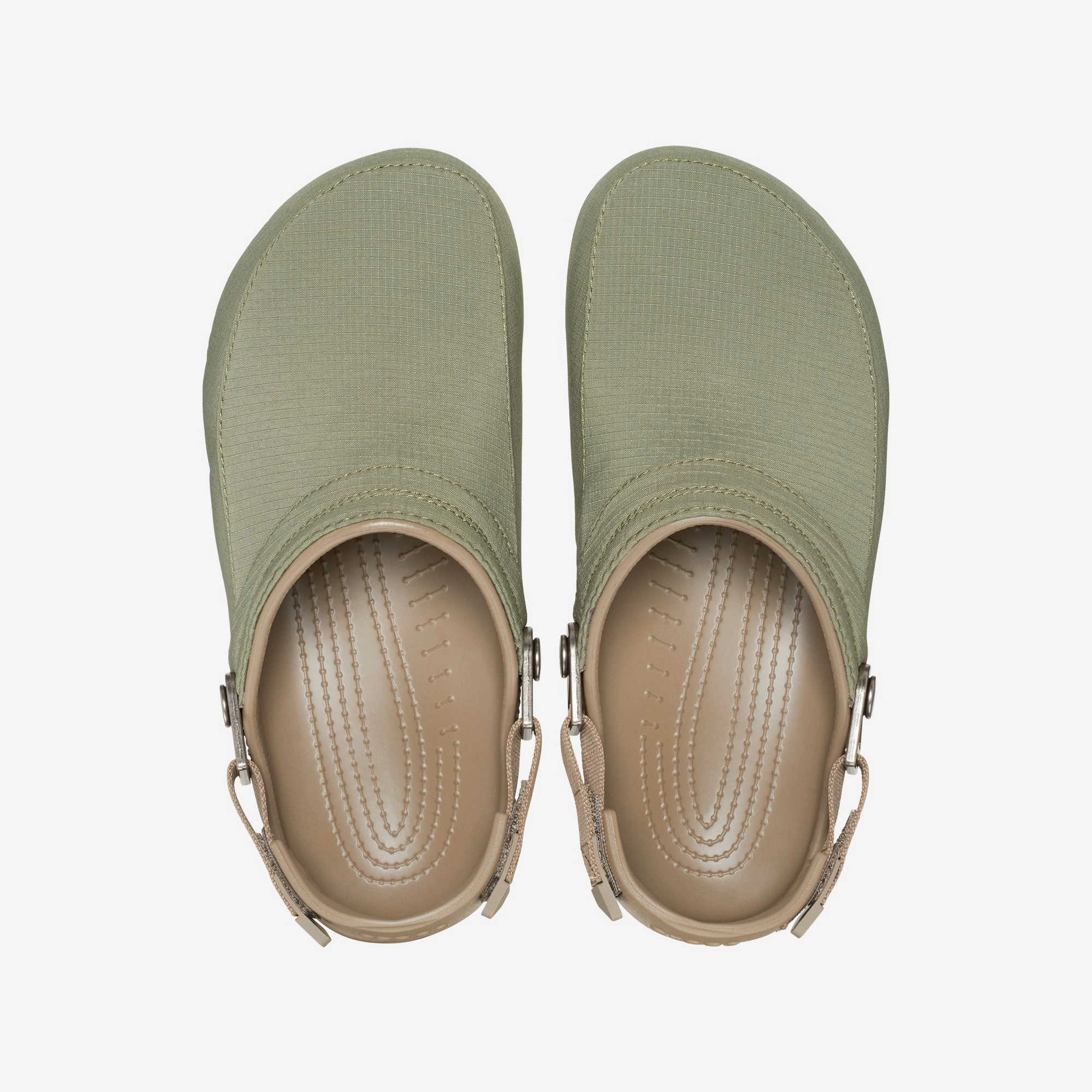 Crocs | MOPQ X CROCS CLASSIC CLOG  { KHAKI