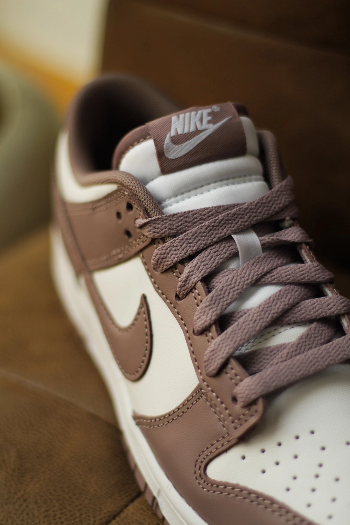DUNK LOW RETRO TAUPE GREY