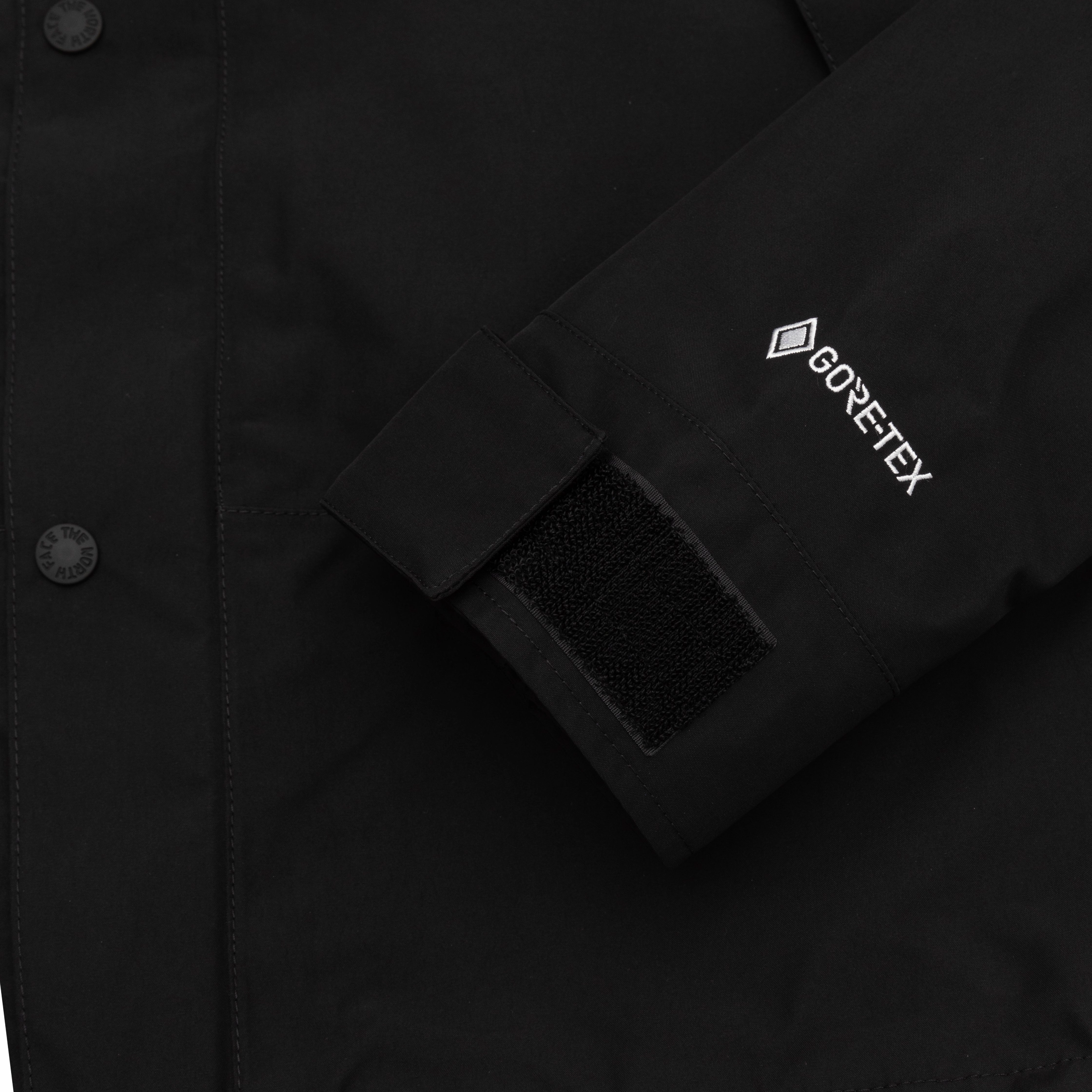 GORE-TEX MOUNTAIN JACKET