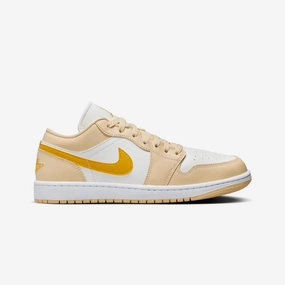 Jordan | AIR JORDAN 1 LOW  { SAIL/YELLOW OCHRE-PALE VANILLA-WHITE