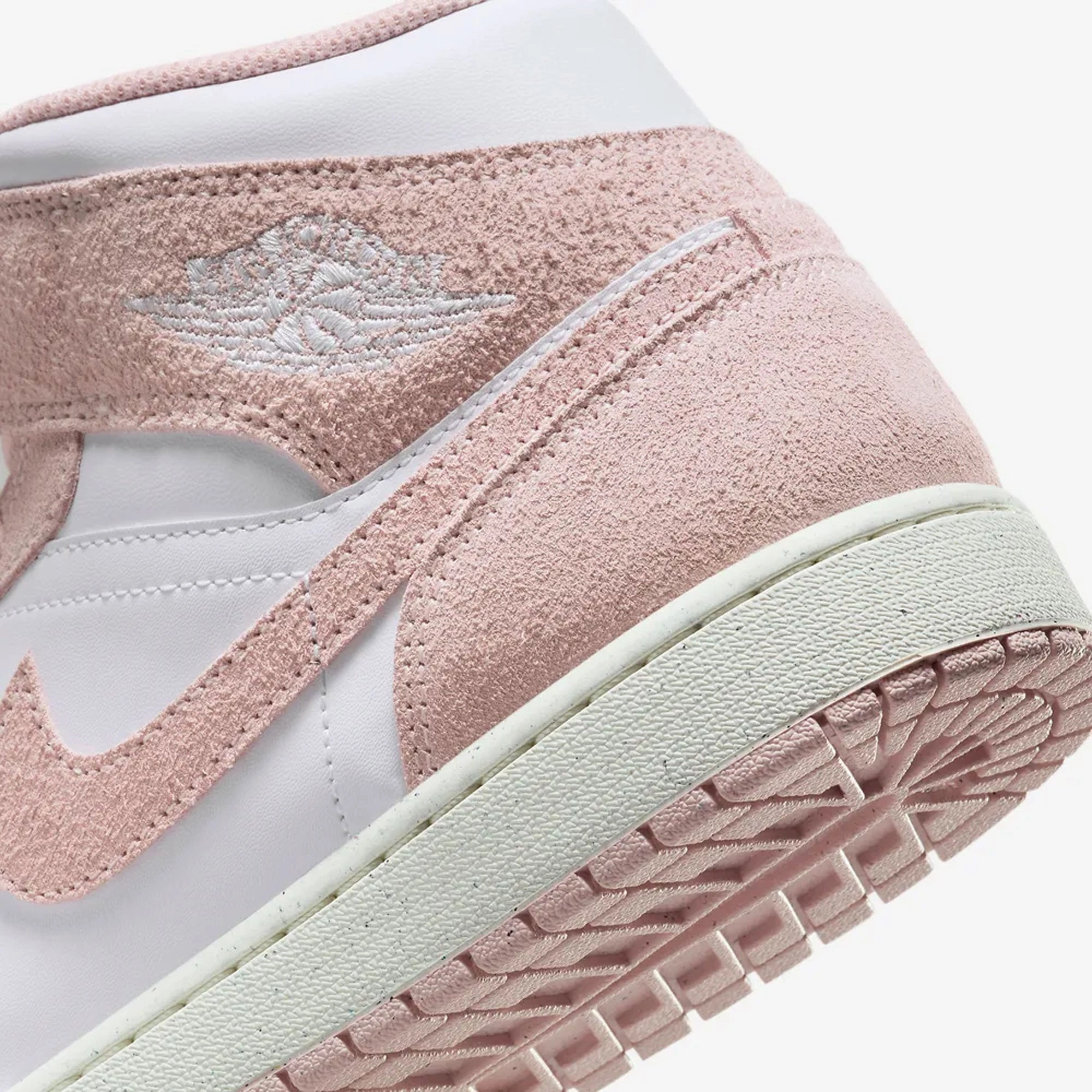 Jordan | AIR JORDAN 1 MID SE  { WHITE/LEGEND PINK-SAIL