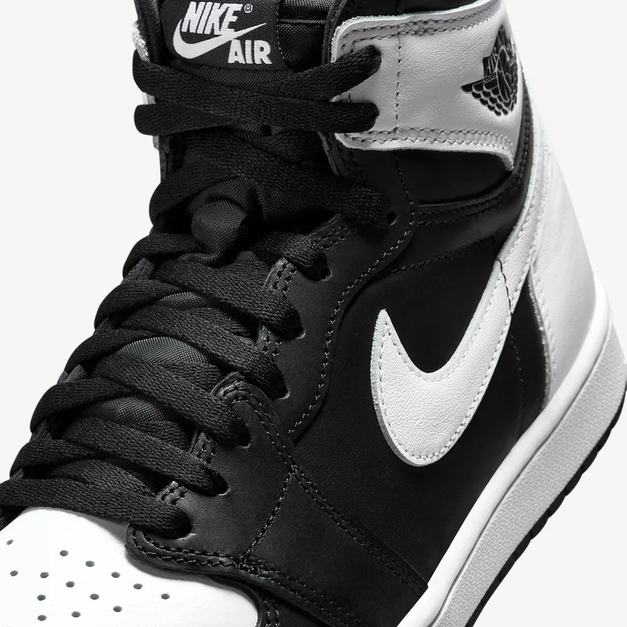 Jordan | AIR JORDAN 1 RETRO HIGH OG  { BLACK/WHITE-WHITE