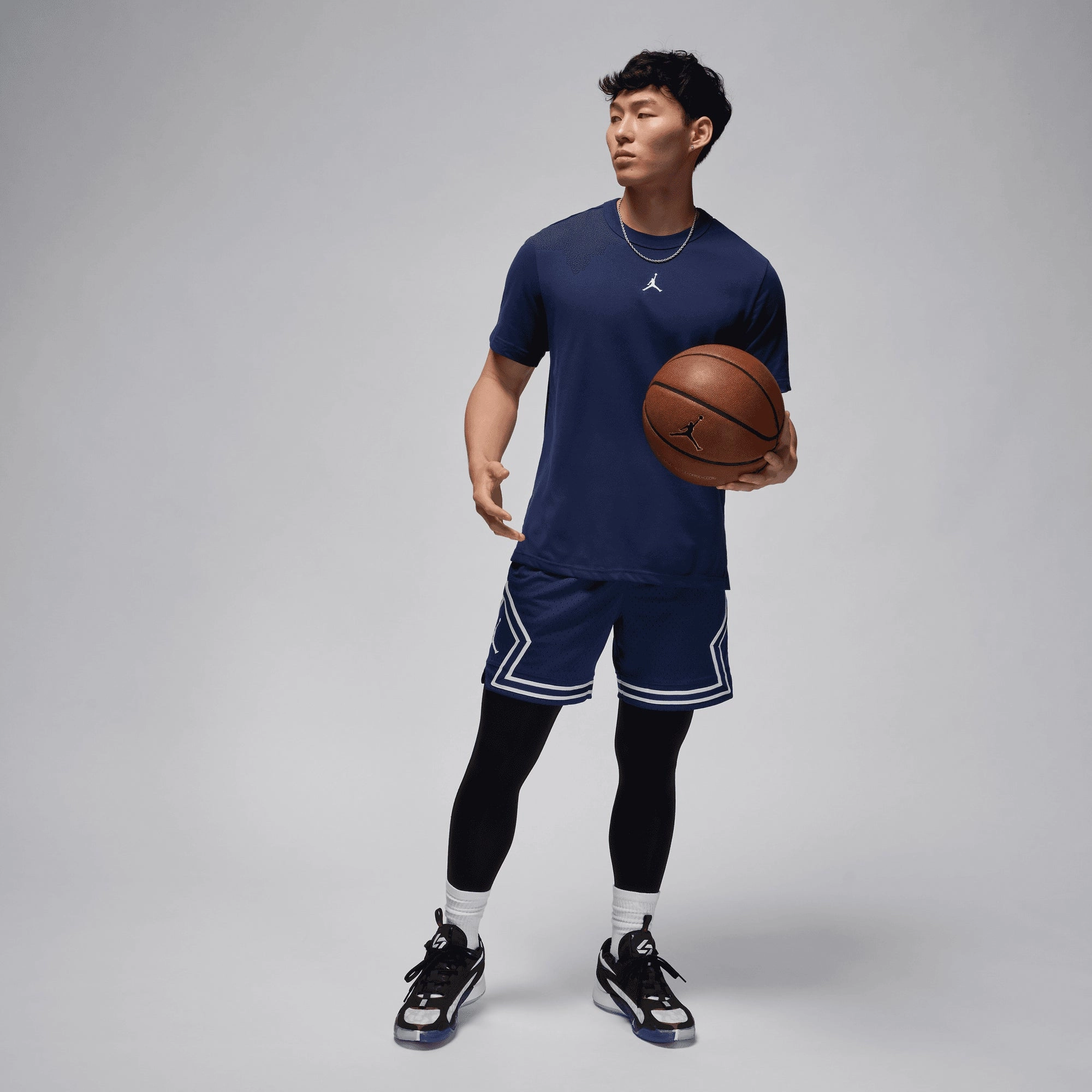 JORDAN | DRI-FIT SHORT-SLEEVE TOP { MIDNIGHT NAVY/WHITE