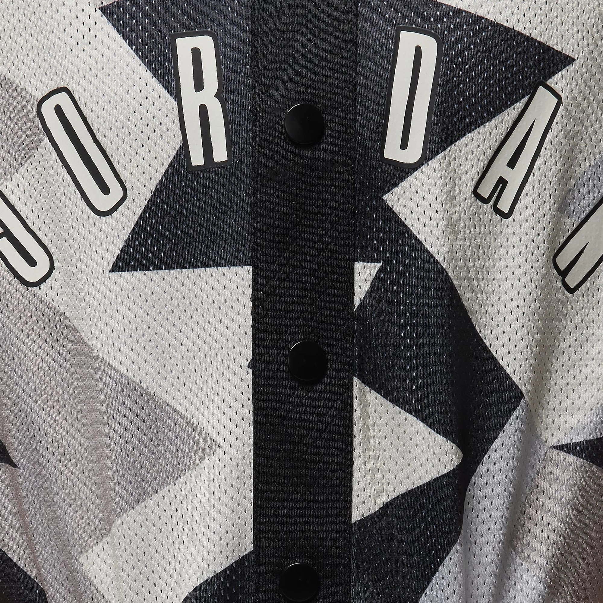 Jordan | M J ESS MMBR JERSEY  { HEMP