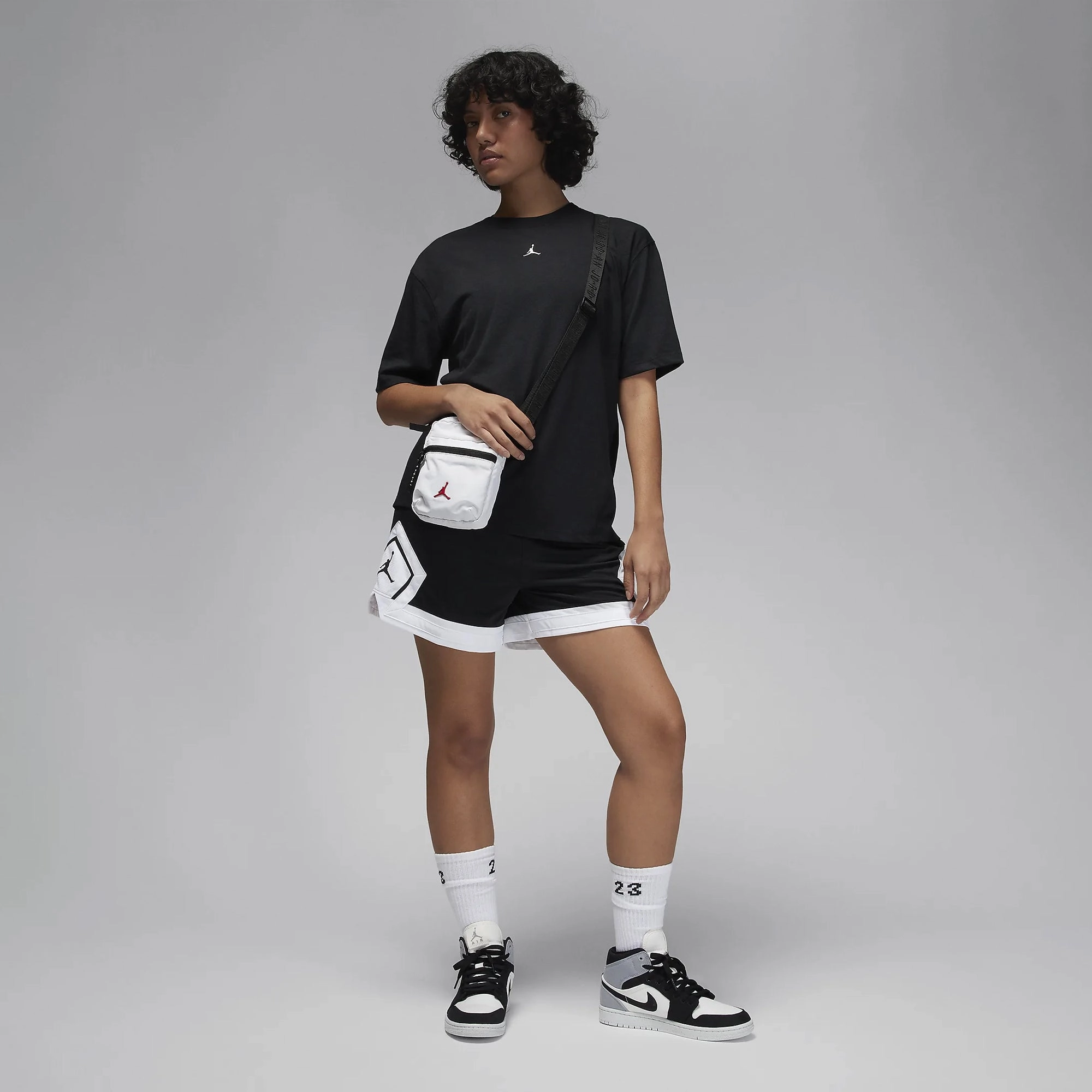 Jordan | SPORT DIAMOND SHORT-SLEEVE TOP  { BLACK