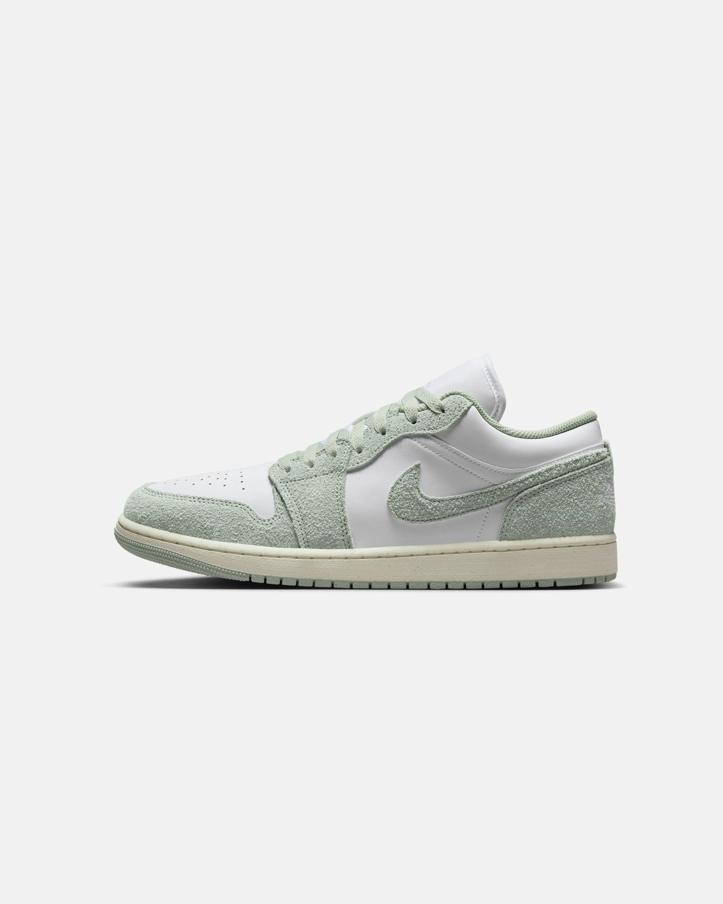 Jordan Air Jordan 1 Low SE Seafoam White/Seafoam