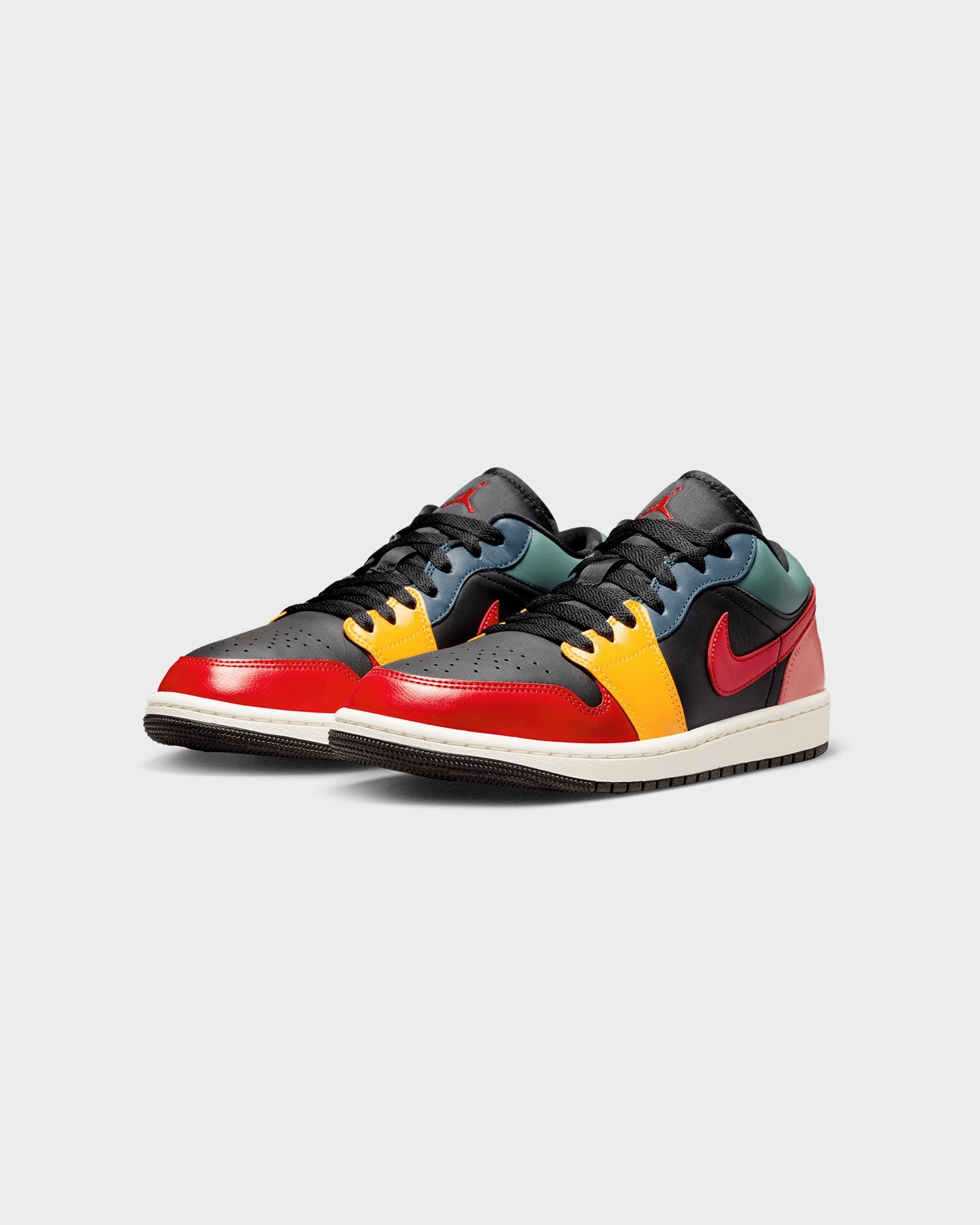 Jordan Women's Air Jordan 1 Low SE Black Multi Black/Fire Red