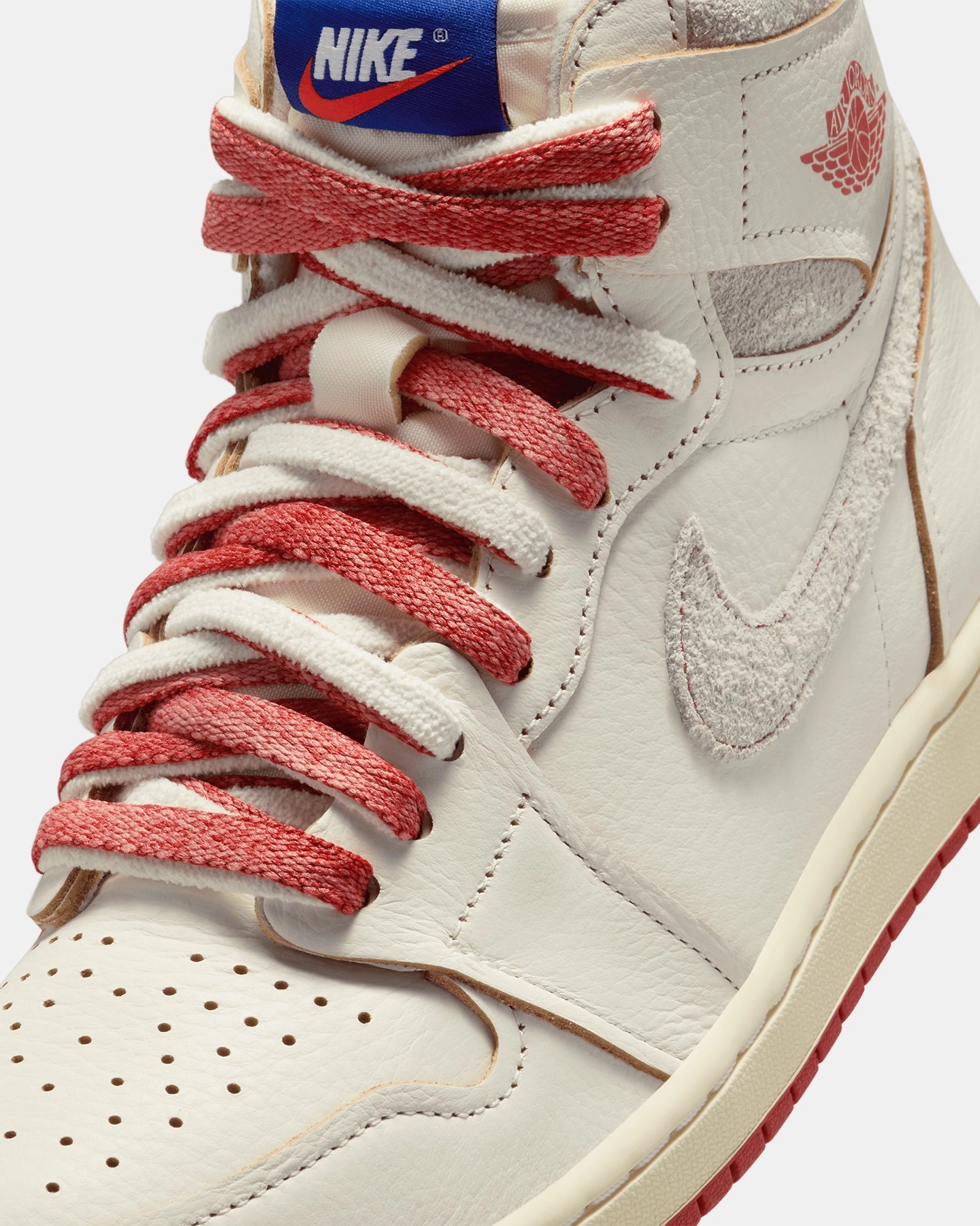 Jordan Women's Air Jordan 1 Retro Hi OG Rare Air Cinnabar Sail/Cinnabar