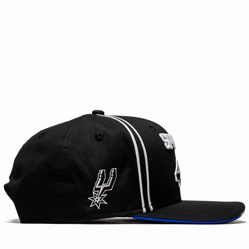 New Era Alpine x San Antonio Spurs Austin 9FIFTY Pre-Curve Snapback - Black
