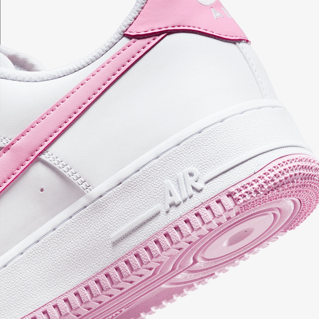 Nike | AIR FORCE 1 '07 { WHITE/PINK RISE-WHITE