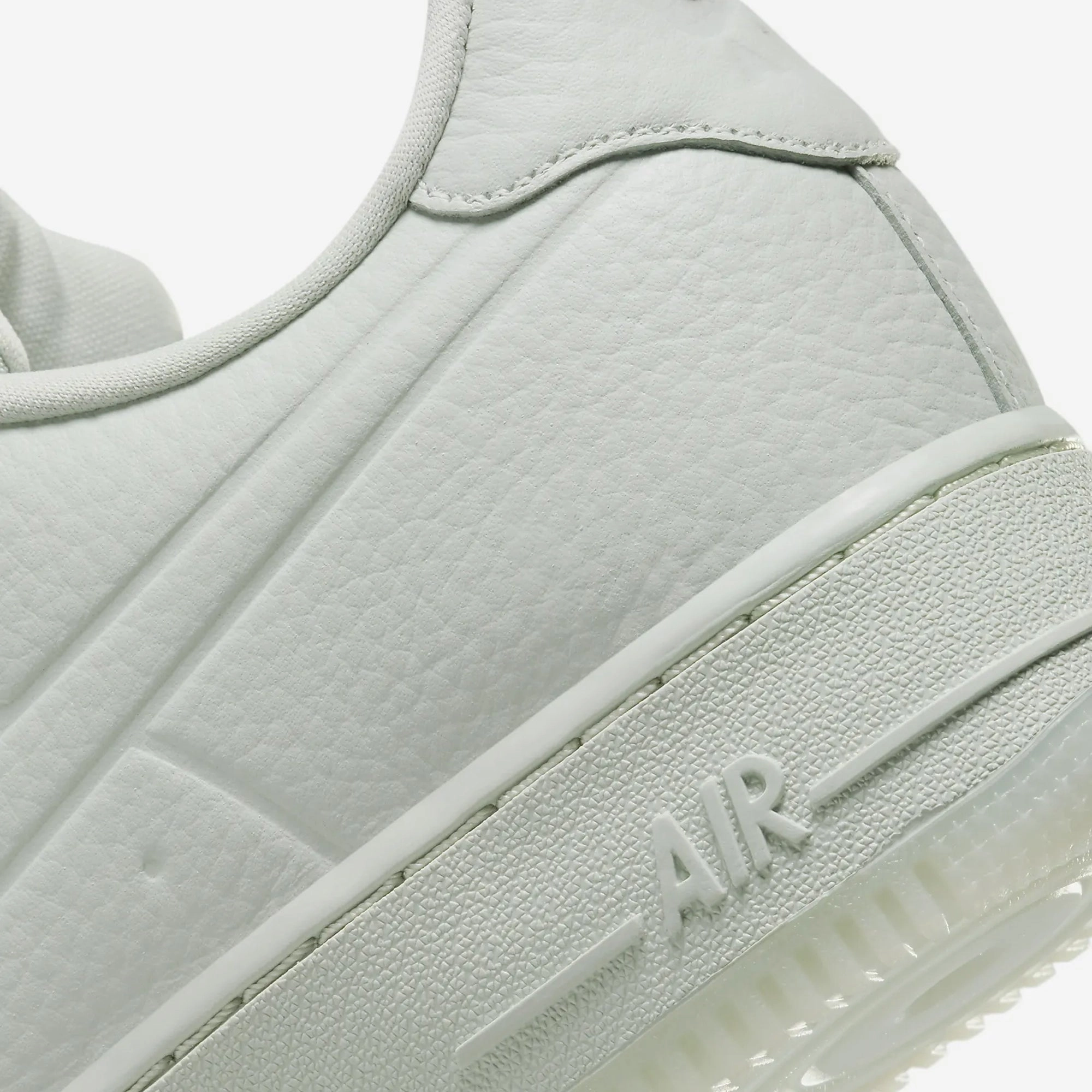 Nike | AIR FORCE 1 '07 PRO-TECH { LIGHT SILVER/LIGHT SILVER-CLEAR