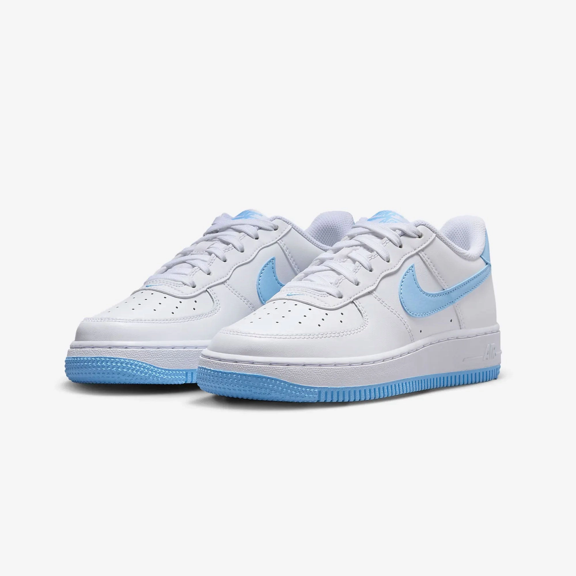 Nike | AIR FORCE 1 (GS)  { WHITE/AQUARIUS BLUE-WHITE