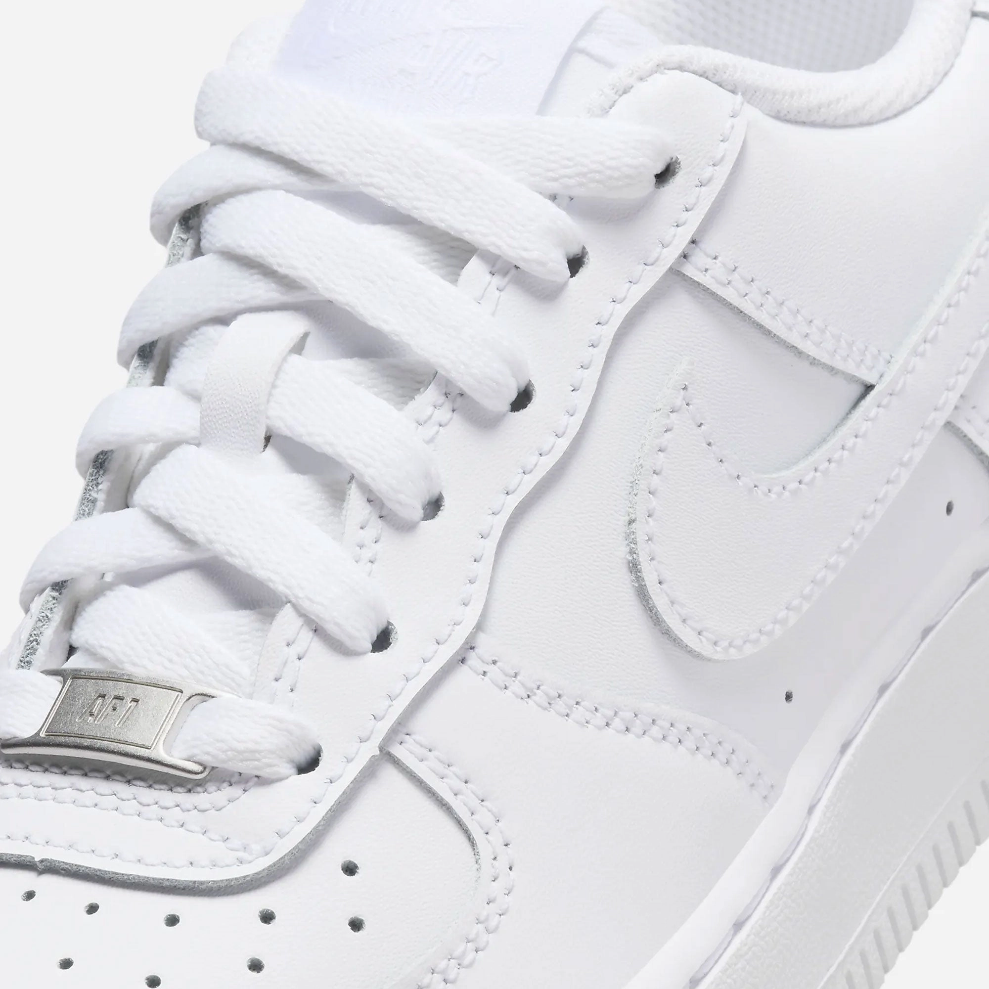 Nike | AIR FORCE 1 LE (GS)  { WHITE/WHITE-WHITE-WHITE