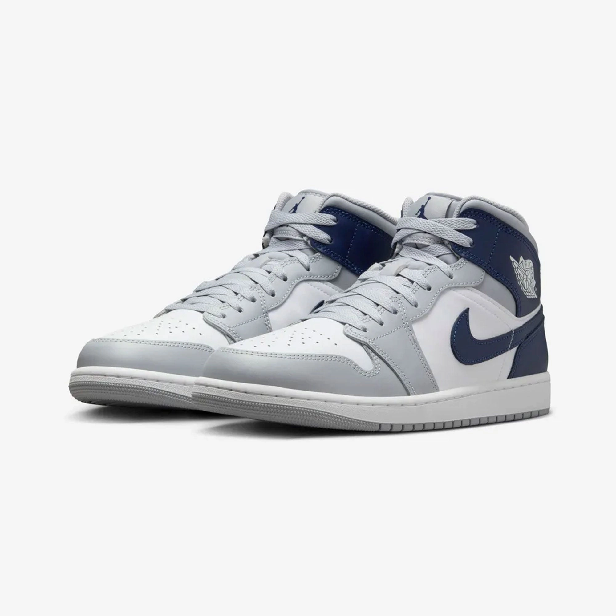 NIKE | AIR JORDAN 1 MID { WHITE/MIDNIGHT NAVY-WOLF GREY