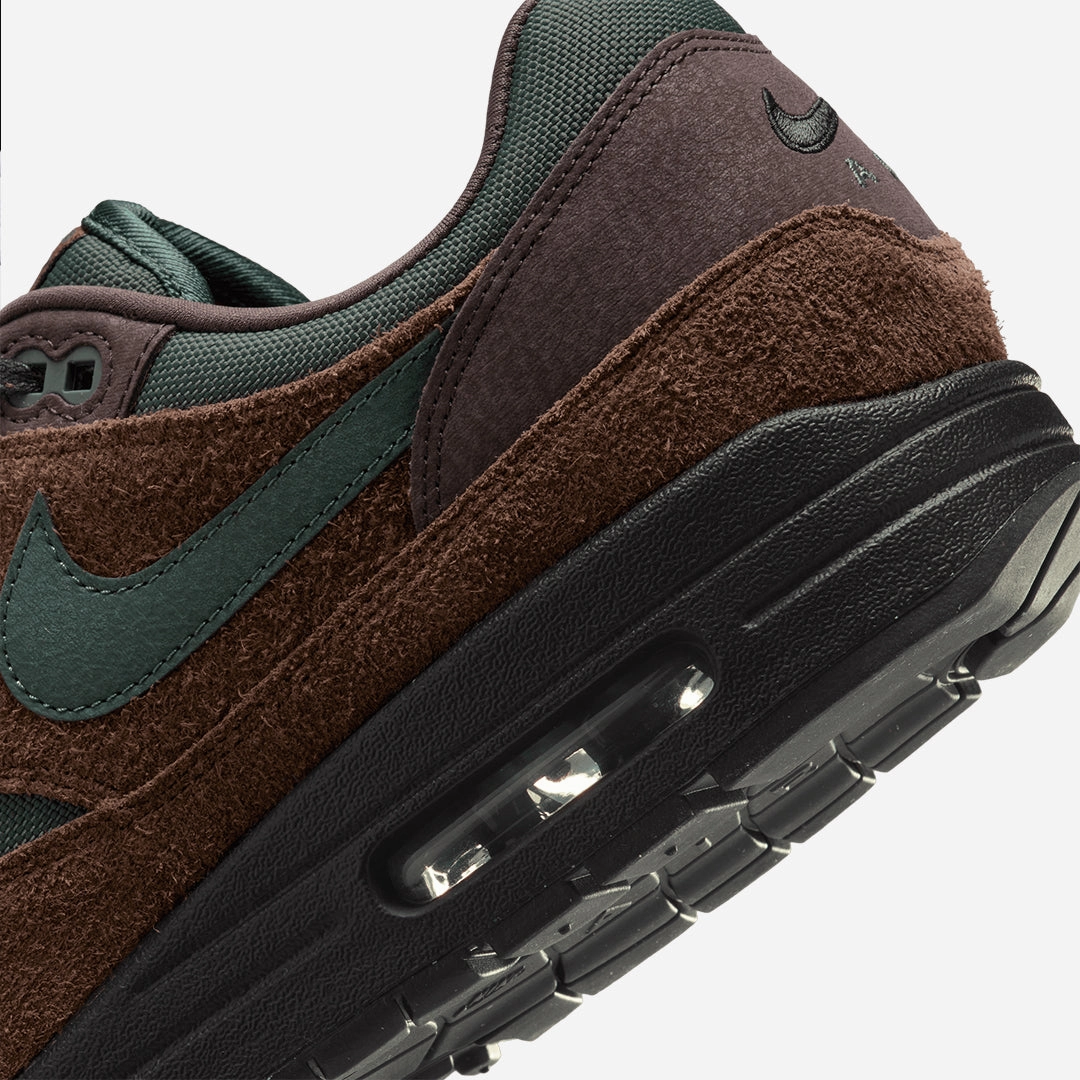 Nike | AIR MAX 1  { CACAO WOW/VINTAGE GREEN-BAROQUE BROWN