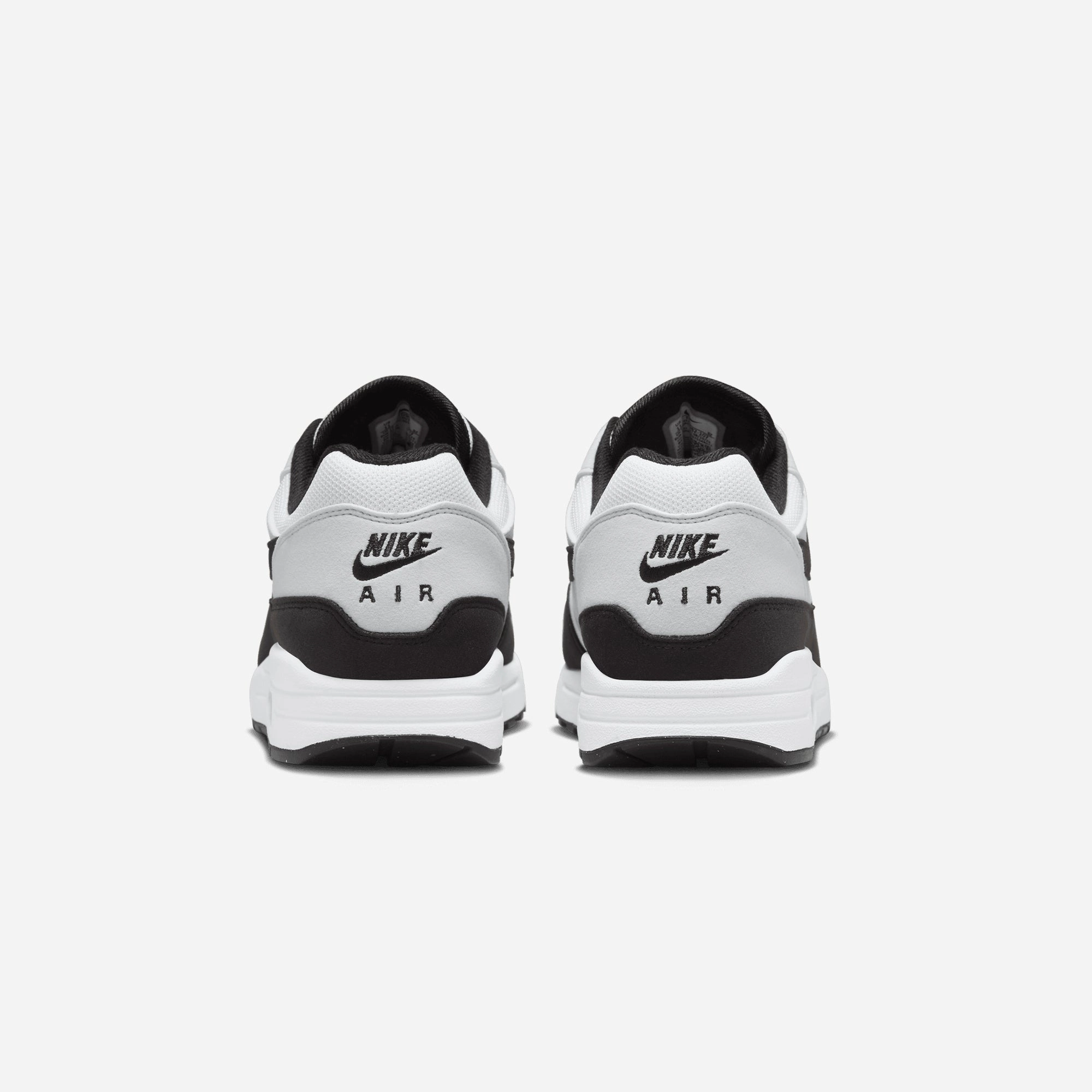 Nike | AIR MAX 1  { WHITE/BLACK-PURE PLATINUM