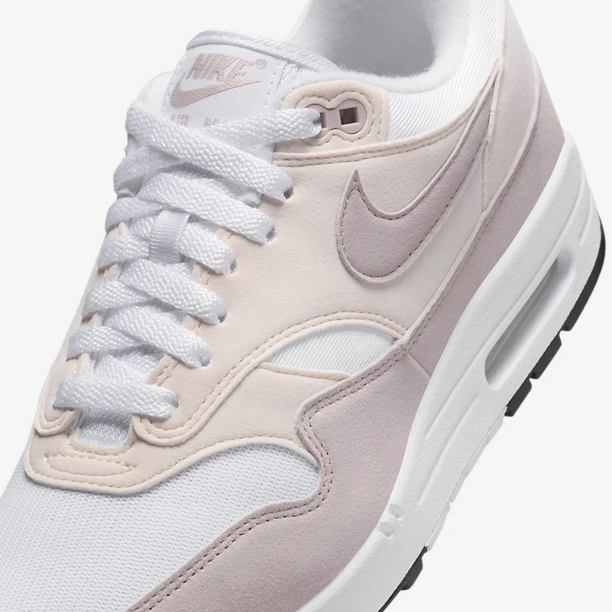 Nike | AIR MAX 1  { WHITE/PLATINUM VIOLET-PHANTOM-WHITE