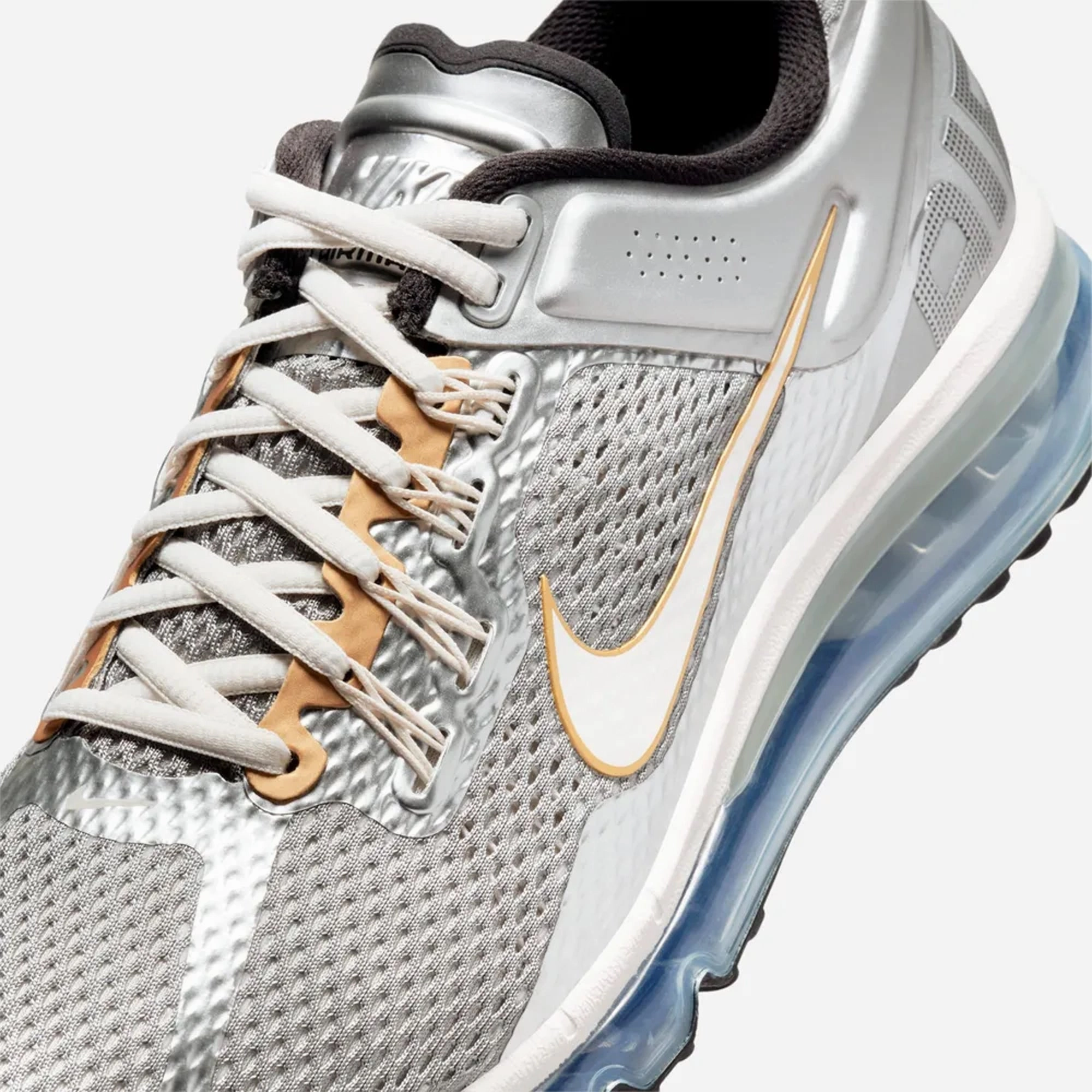 NIKE | AIR MAX 2013 { METALLIC SILVER/PHANTOM-MTLC PEWTER