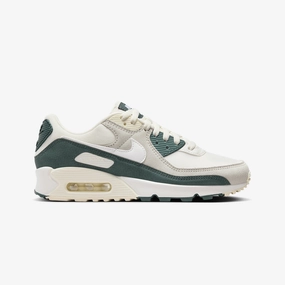 Nike | AIR MAX 90  { SAIL/WHITE-VINTAGE GREEN-COCONUT MILK