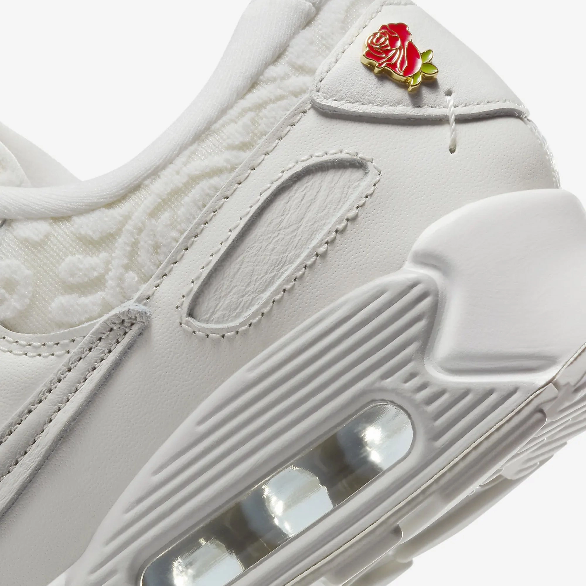 Nike | AIR MAX 90 FUTURA  { SAIL/LIGHT BONE-UNIVERSITY RED