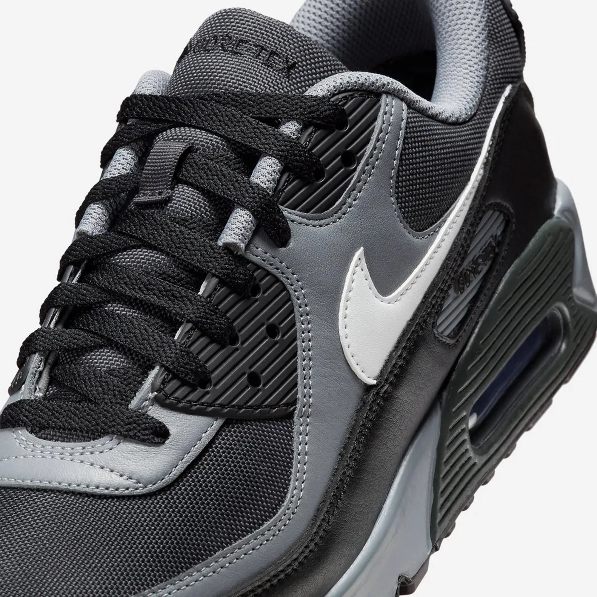 Nike | AIR MAX 90 GORE-TEX  { DK SMOKE GREY/SUMMIT WHITE-COOL GREY