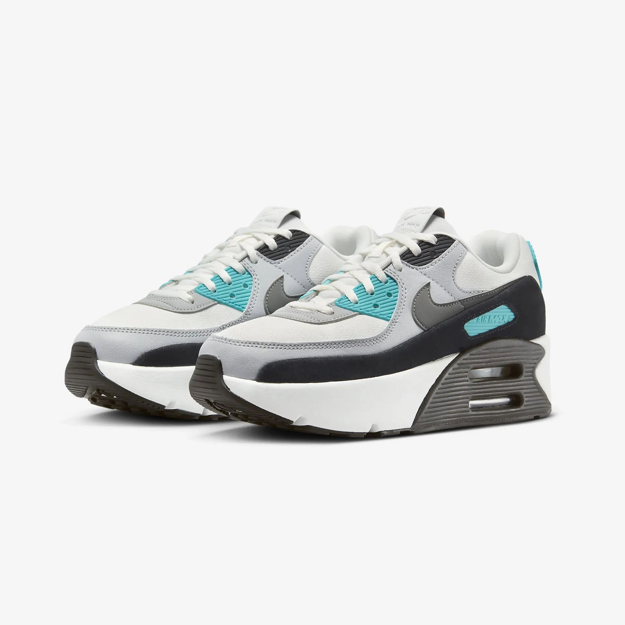 Nike | AIR MAX 90 LV8  { SUMMIT WHITE/SMOKE GREY-WOLF GREY-BLACK