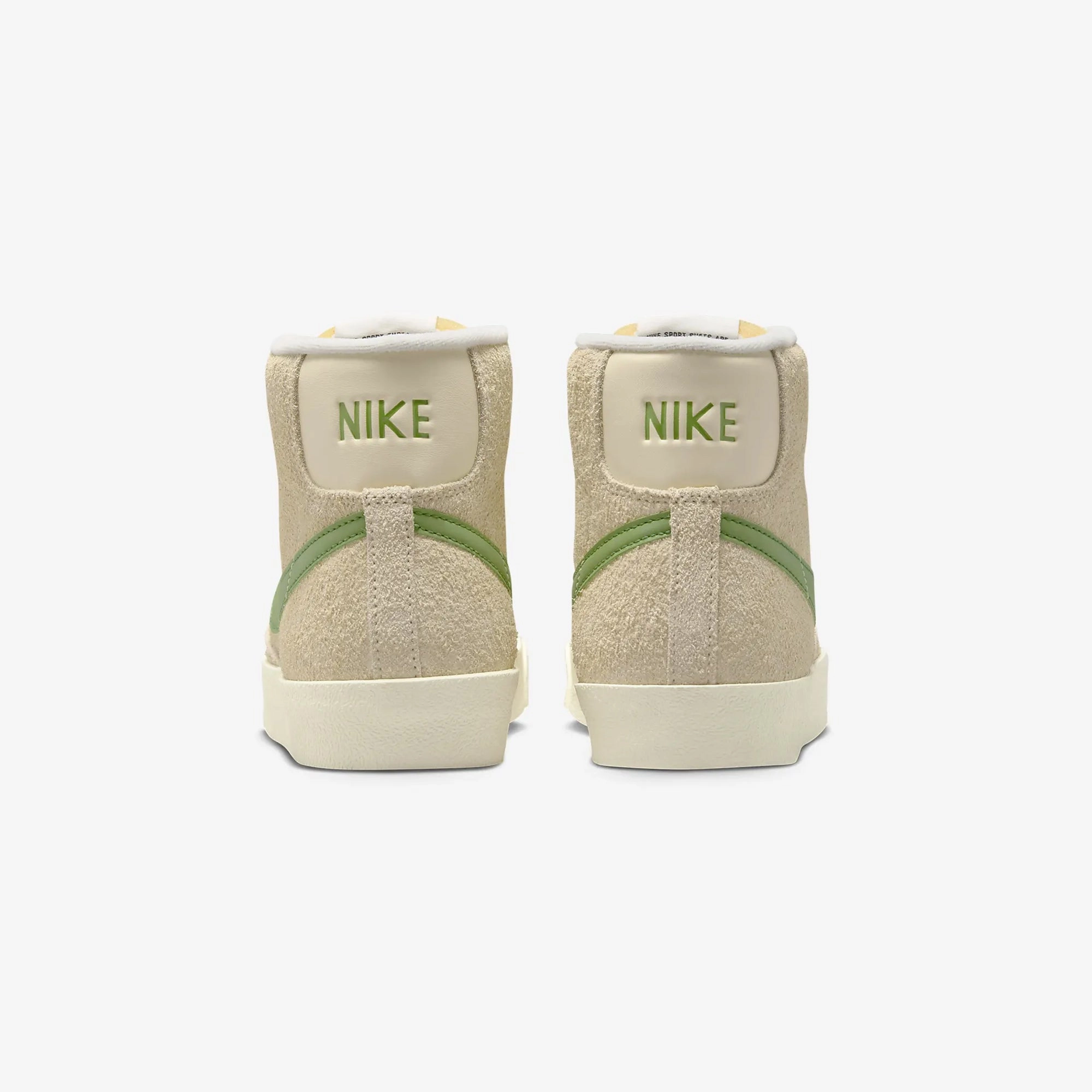 Nike | BLAZER MID '77 VINTAGE { MUSLIN/CHLOROPHYLL-COCONUT MILK-SAIL