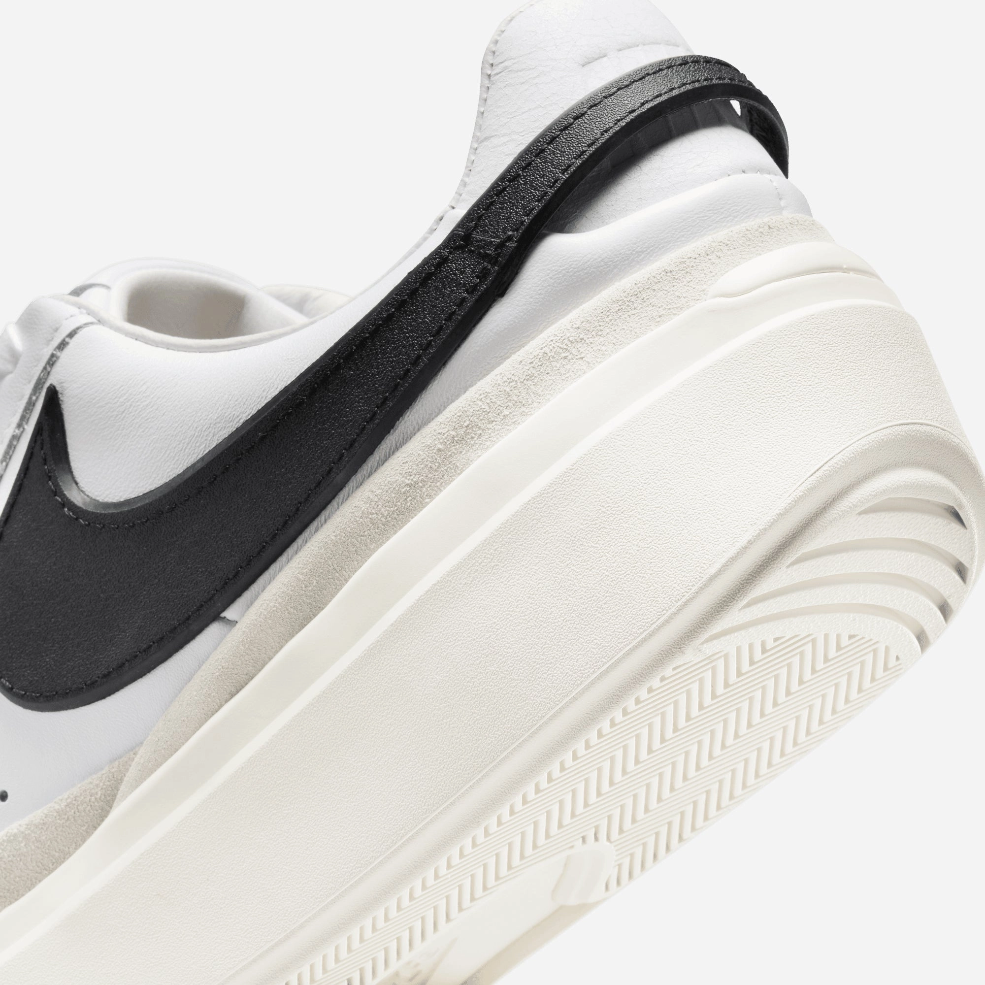 Nike | BLAZER PHANTOM LOW  { SUMMIT WHITE/BLACK-WHITE-SAIL