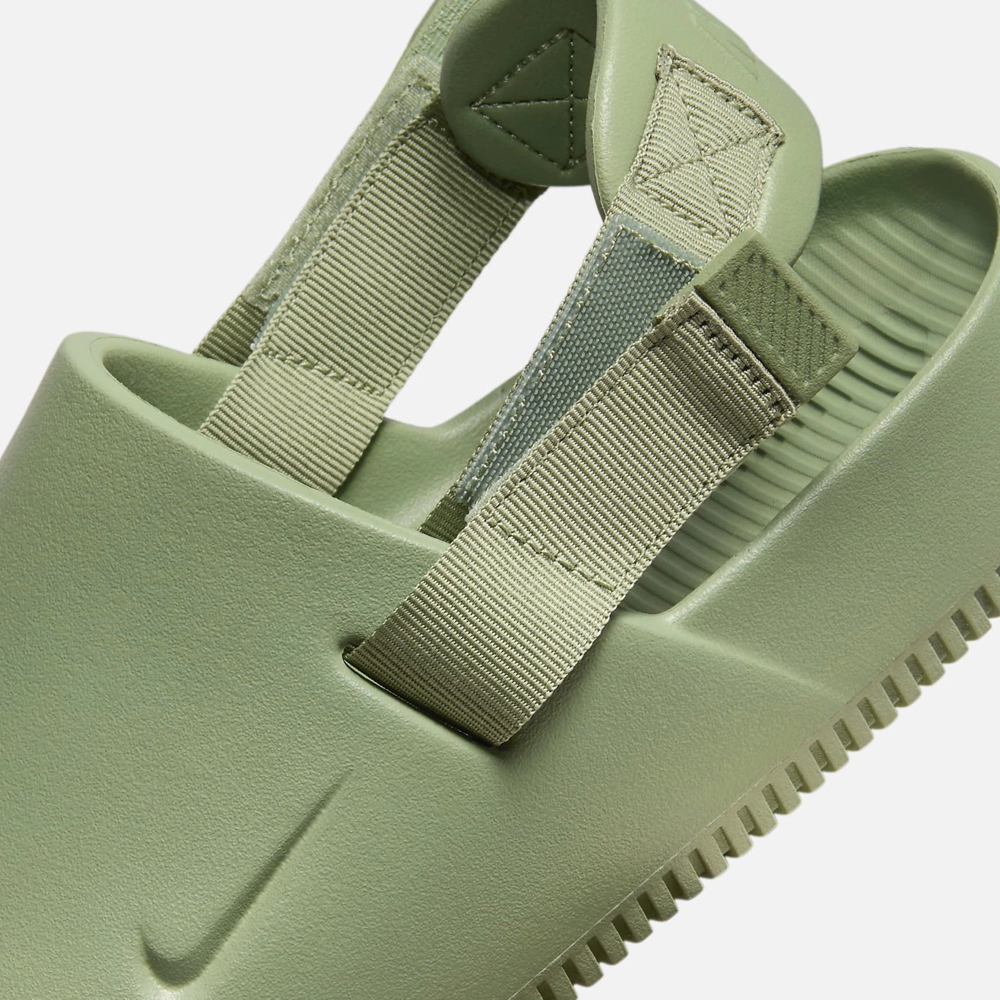 Nike | CALM MULES  { OIL GREEN/OIL GREEN