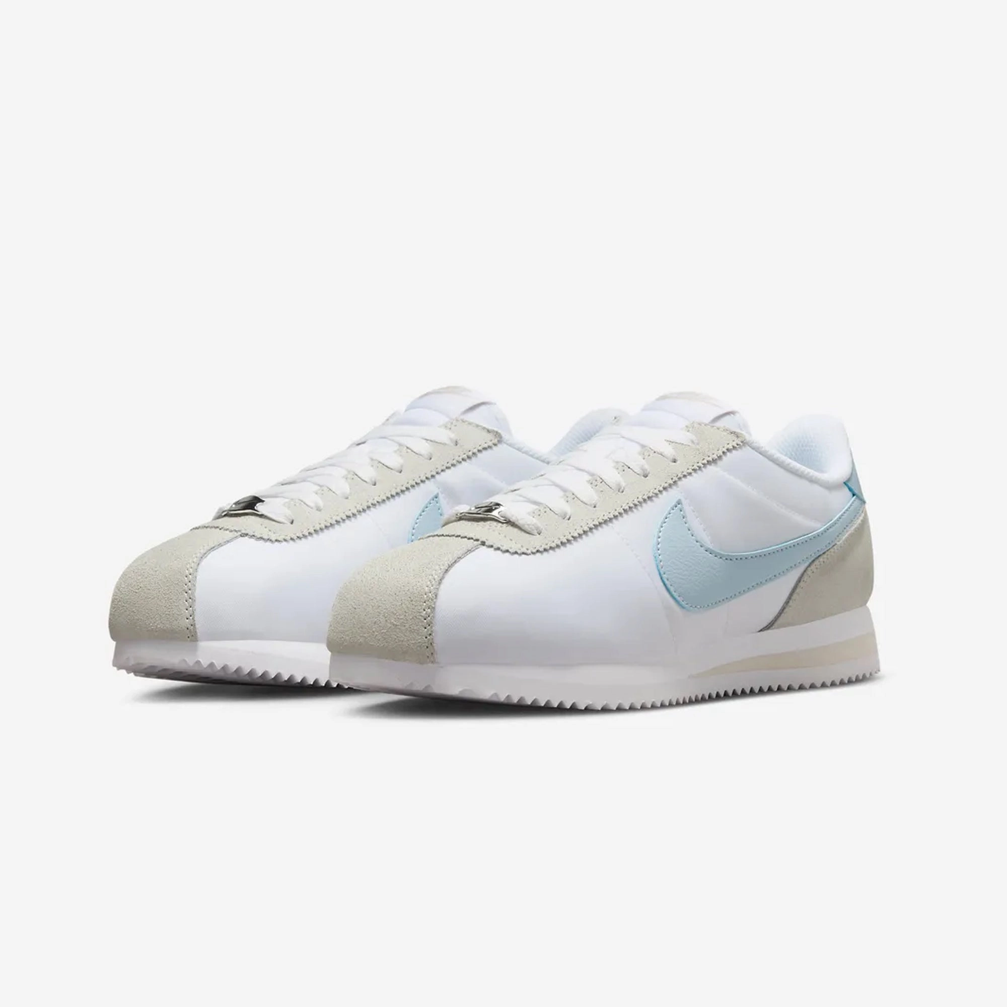 Nike | CORTEZ  { WHITE/LT ARMORY BLUE-LT OREWOOD BRN