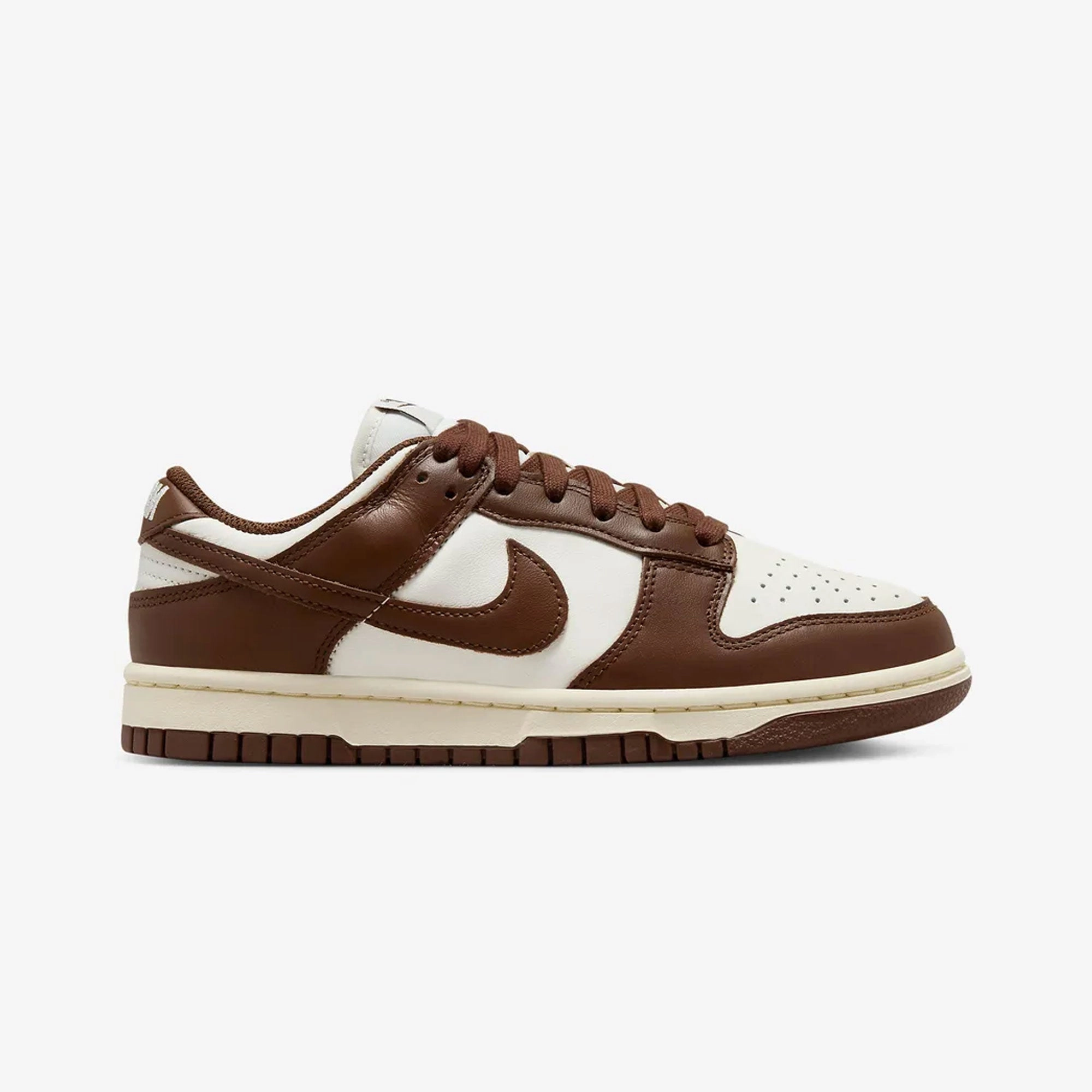 NIKE | DUNK LOW { SAIL/CACAO WOW-COCONUT MILK