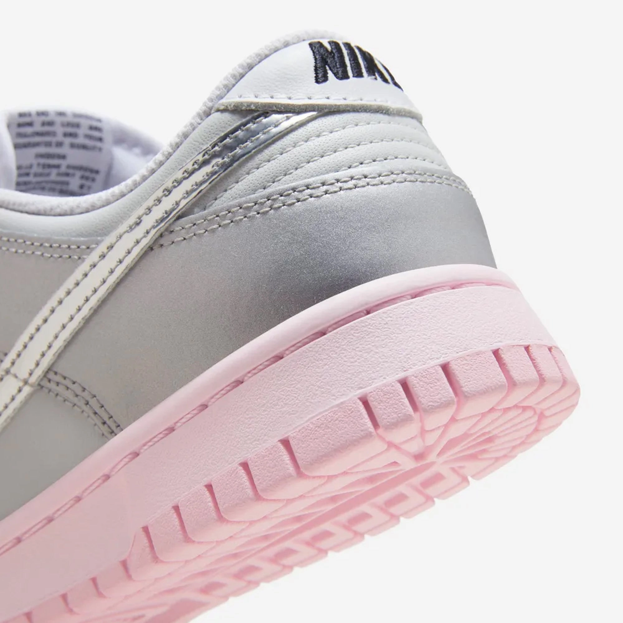 NIKE | DUNK LOW LX {  PHOTON DUST/METALLIC SILVER-PINK FOAM