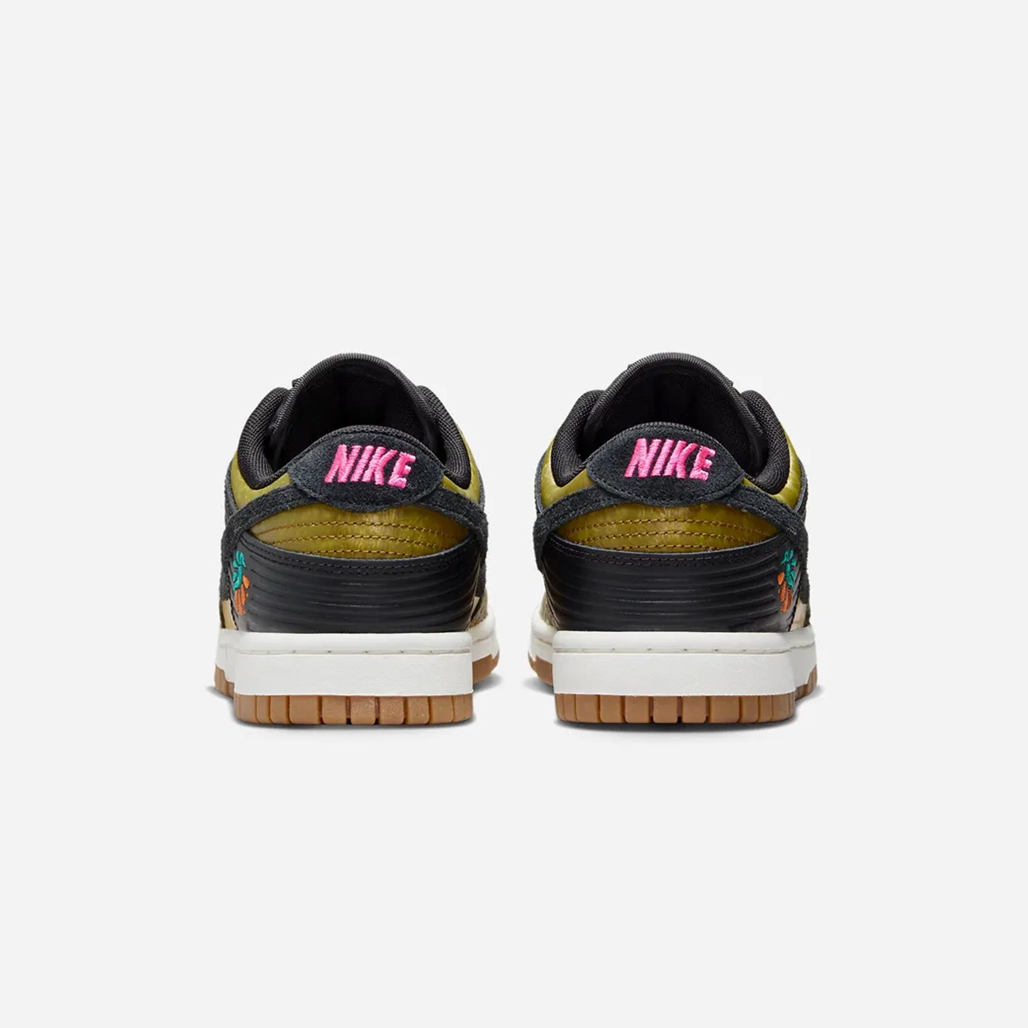 Nike | DUNK LOW PREMIUM  { BLACK/KHAKI-METALLIC GOLD-MEDIUM ASH