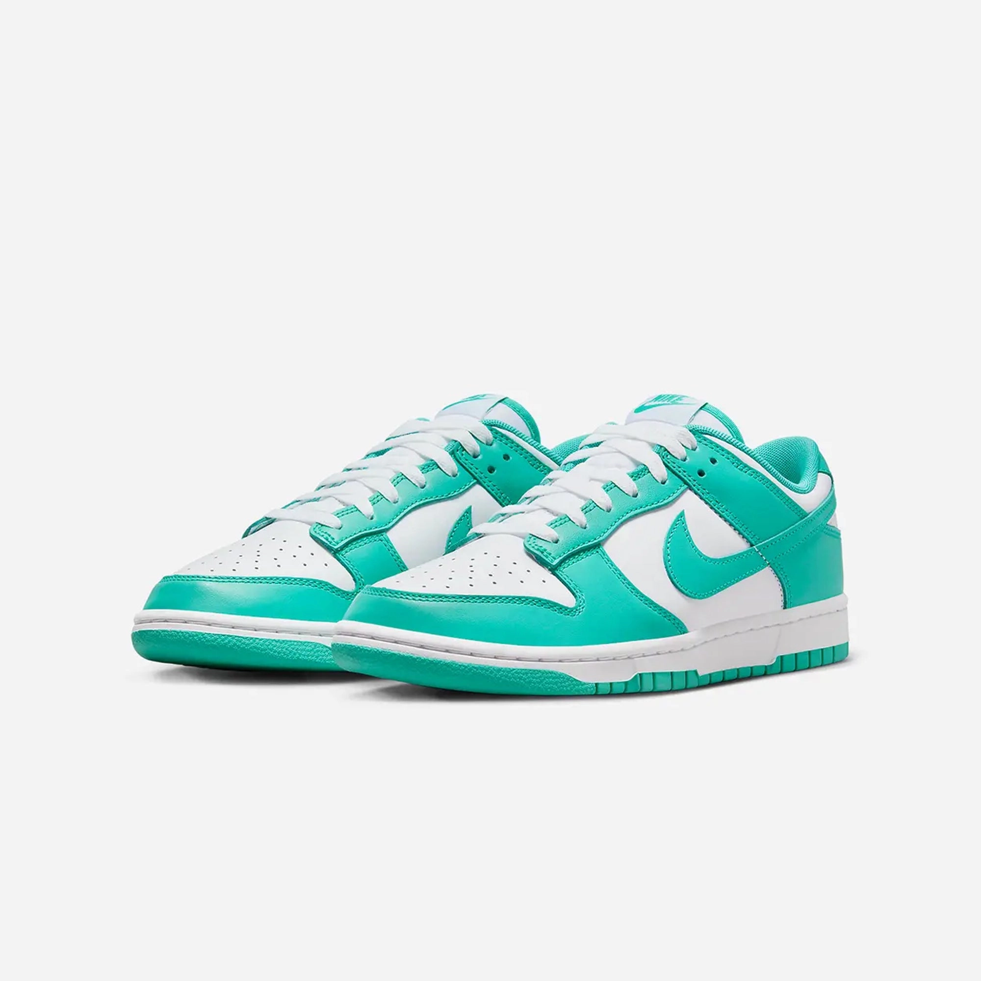 Nike | DUNK LOW RETRO BTTYS  { WHITE/CLEAR JADE-WHITE