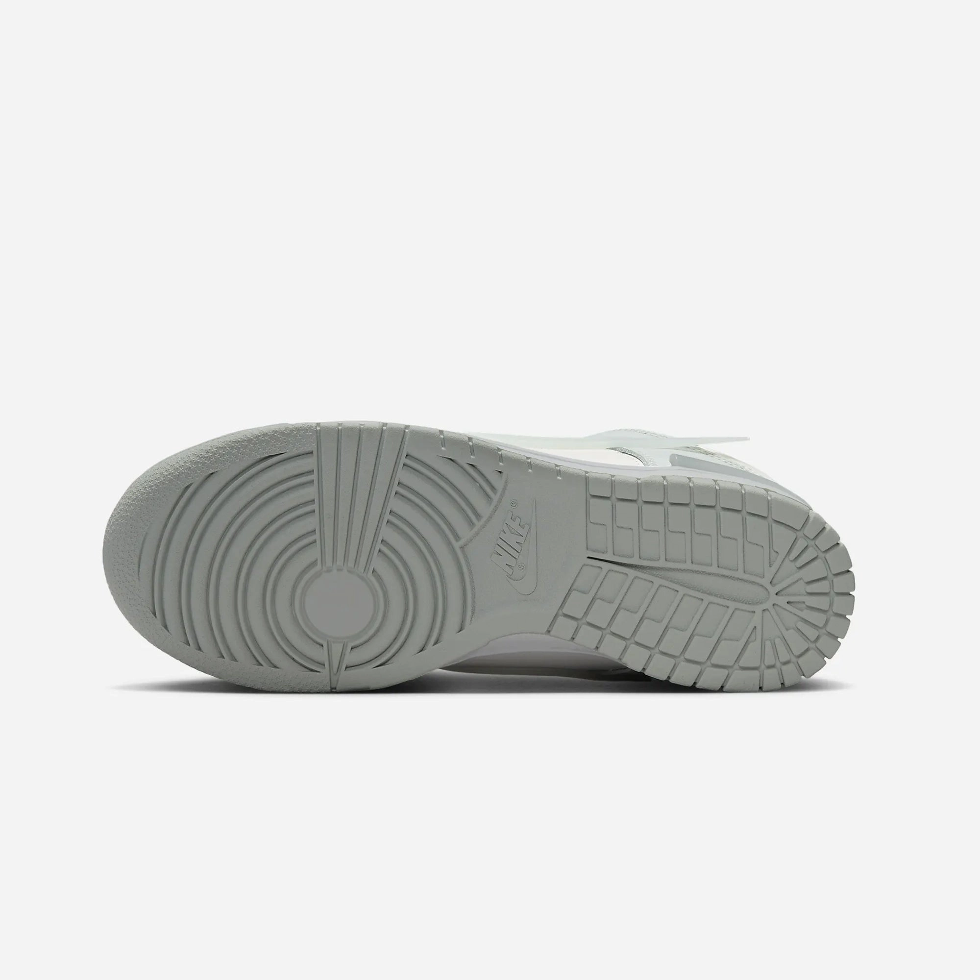 Nike | DUNK LOW TWIST  { LIGHT SILVER/SAIL-WHITE