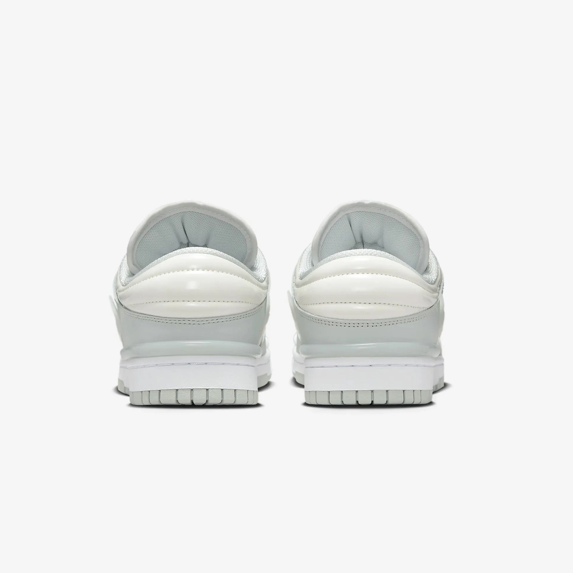 Nike | DUNK LOW TWIST  { LIGHT SILVER/SAIL-WHITE