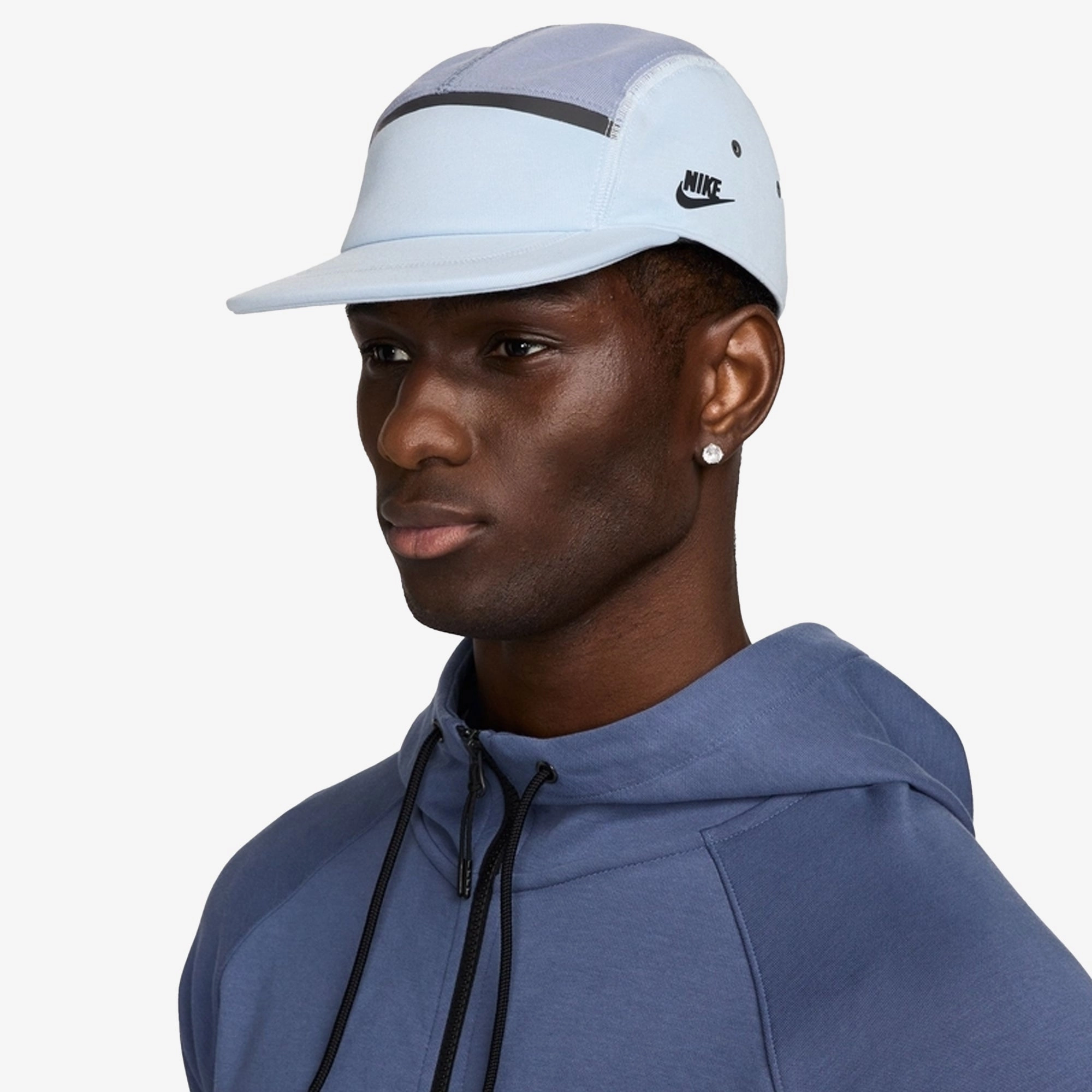 Nike | FLY UNSTRUCTURED TECH FLEECE CAP  { LT ARMORY BLUE/ASHEN SLATE/BLACK