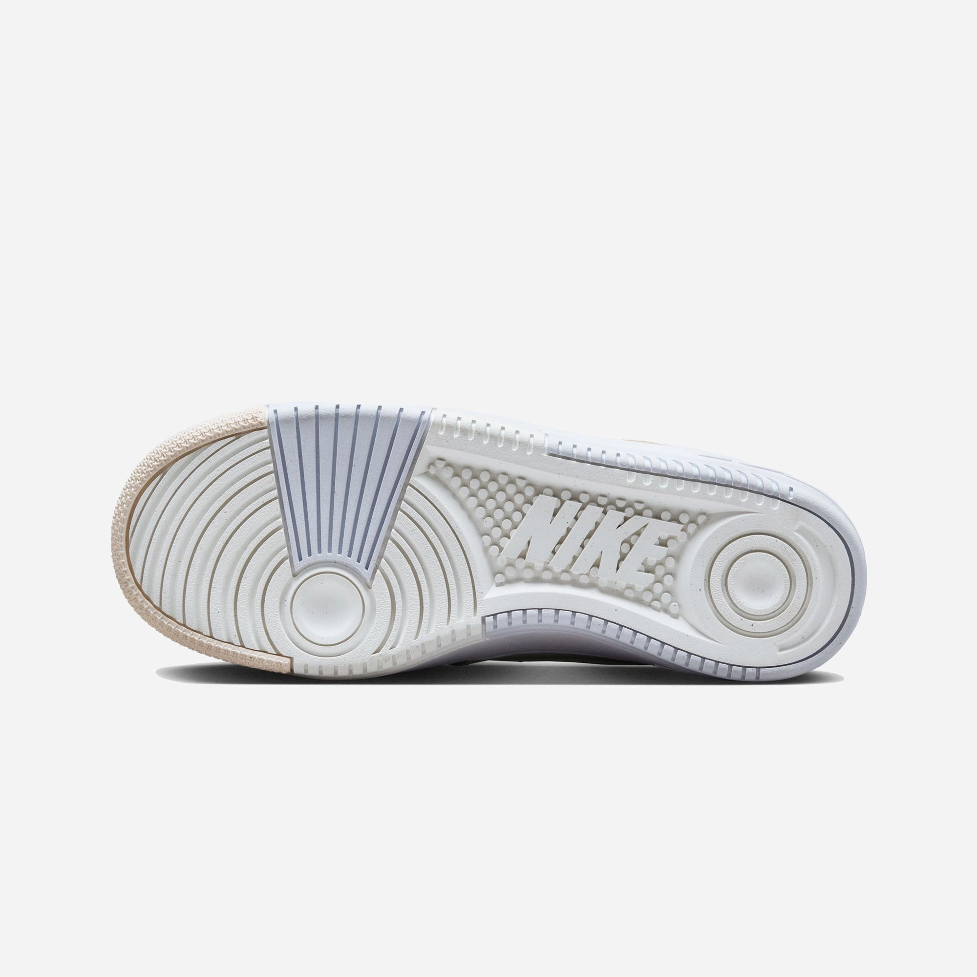 NIKE | GAMMA FORCE { SAIL/GUAVA ICE-FOOTBALL GREY-WHITE