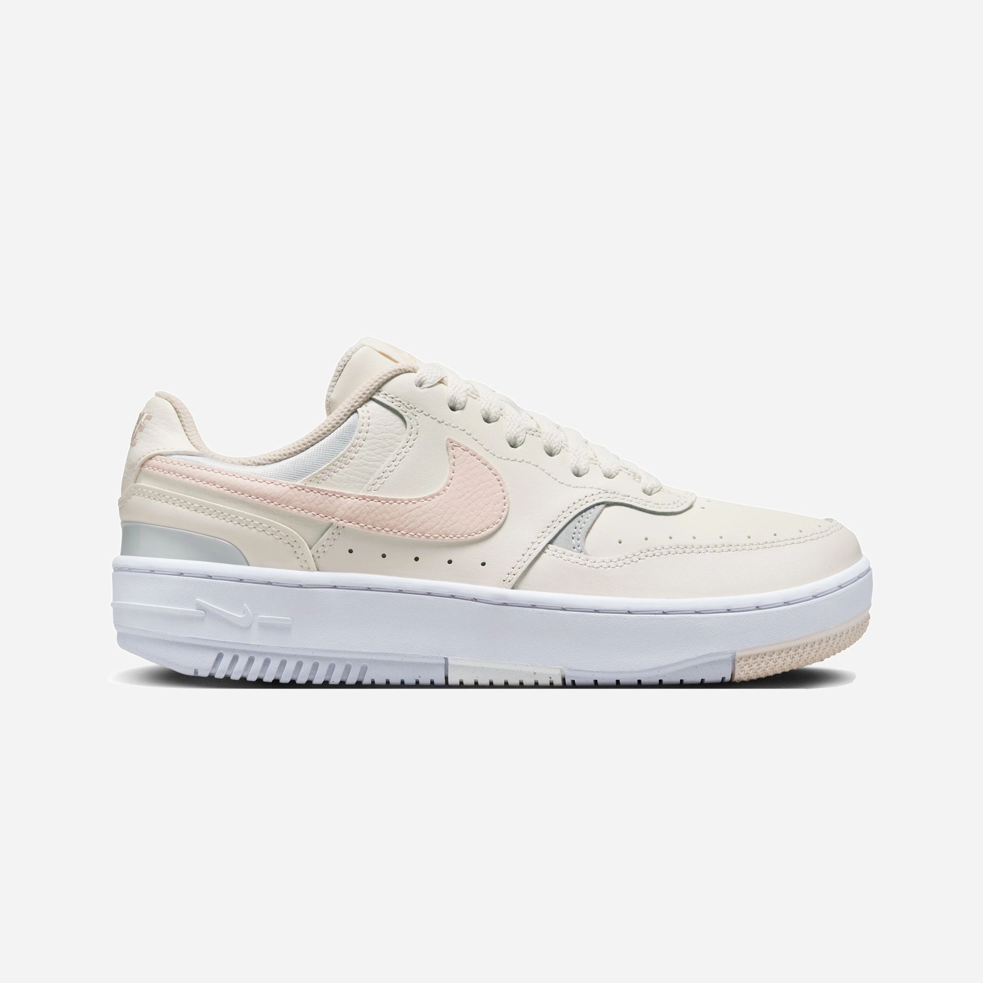 NIKE | GAMMA FORCE { SAIL/GUAVA ICE-FOOTBALL GREY-WHITE