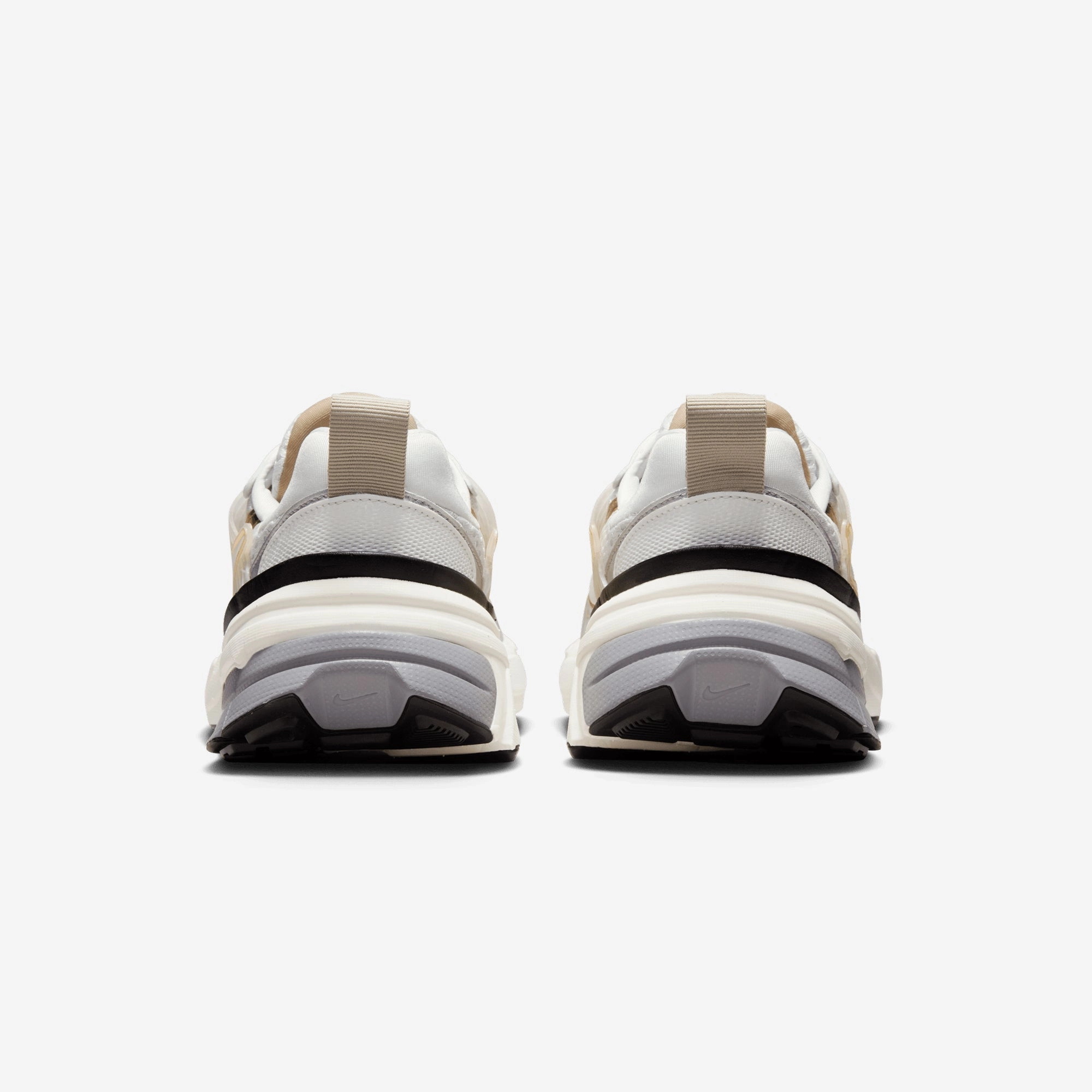 NIKE | V2K RUN { WHITE/WHITE-KHAKI-METALLIC SILVER