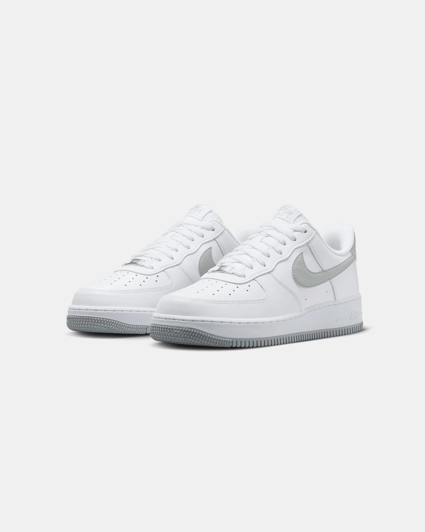 Nike Air Force 1 '07 Essentials Light Grey White/Smoke Grey